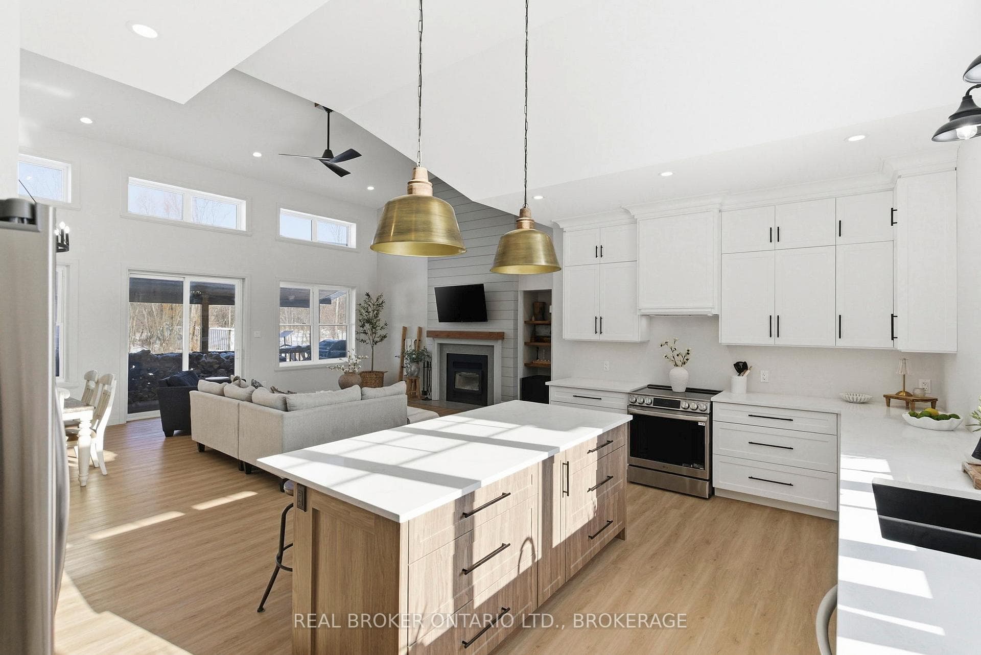 16119 Eamer Road photo 13