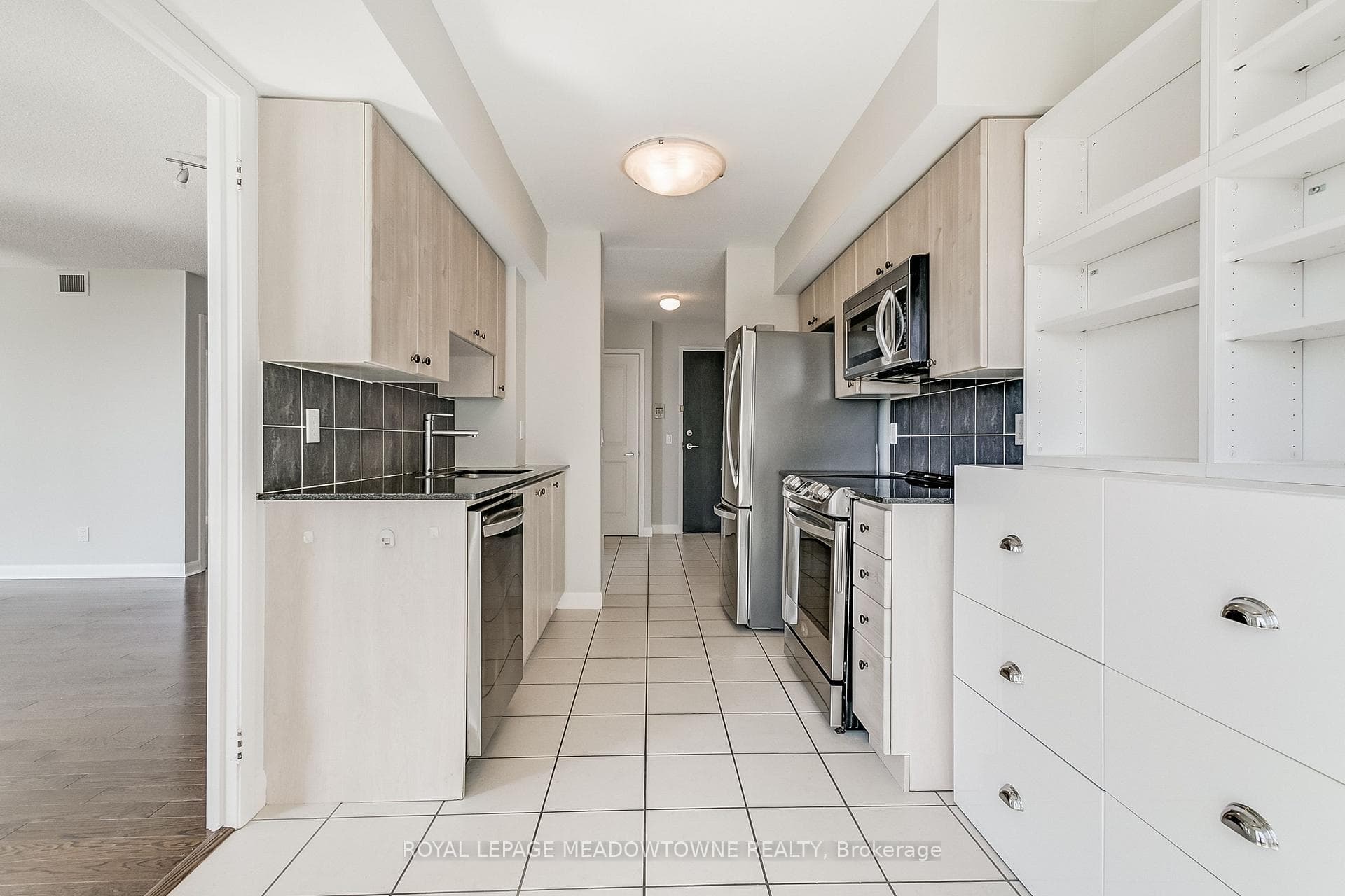 galley kitchen