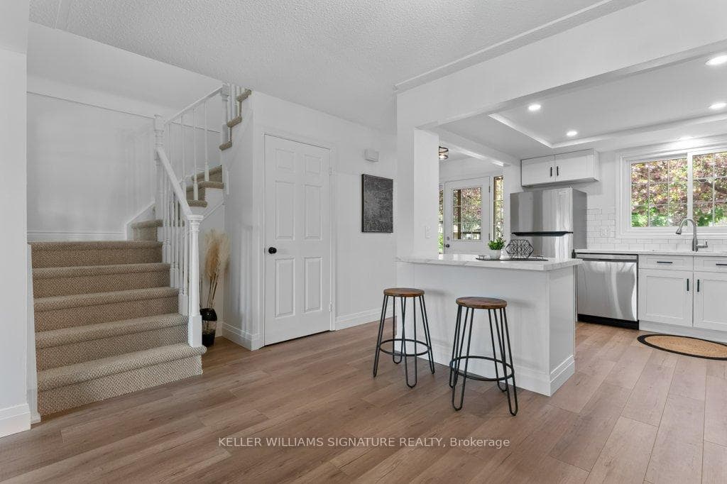 409 Vine Street Unit 3 photo 14