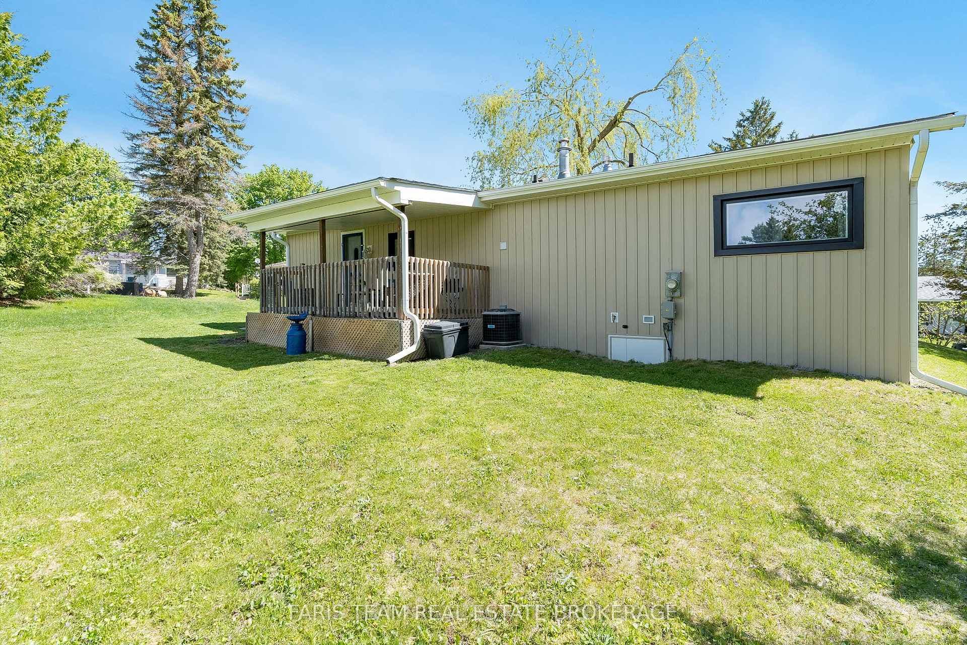 21 Hawthorne Drive photo 29