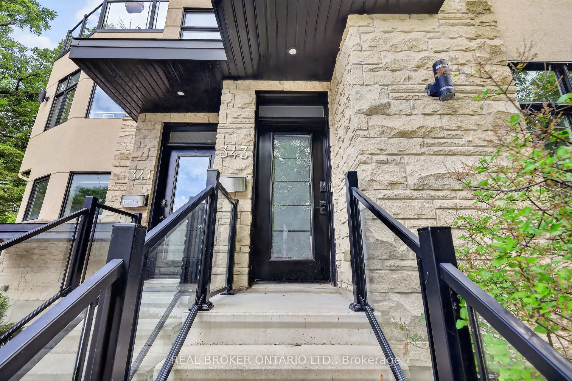 343 Riverdale Avenue photo 4