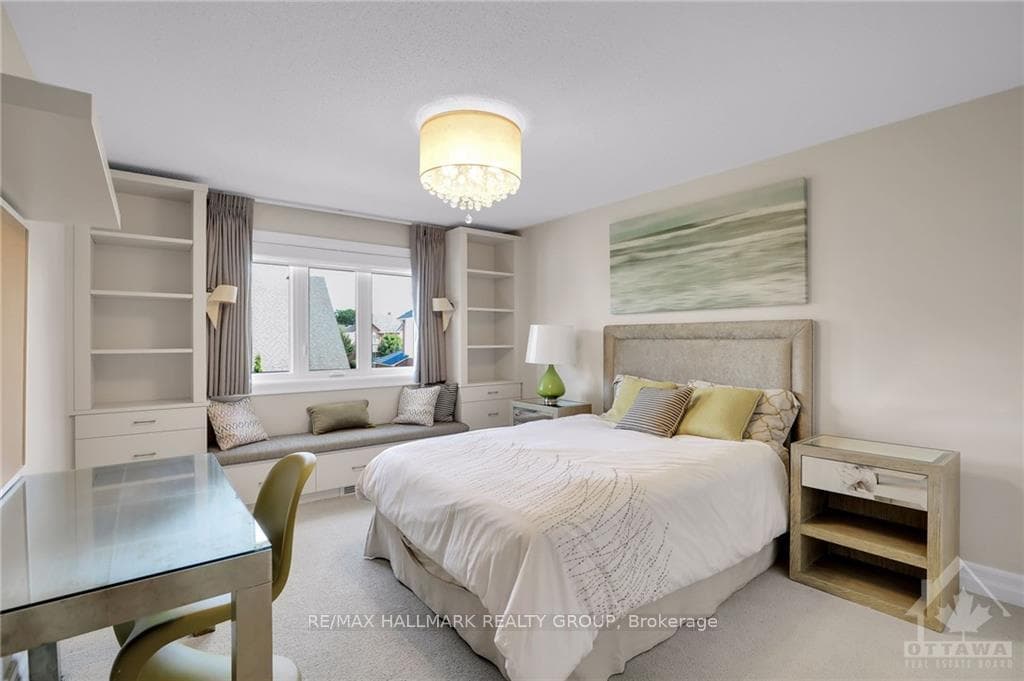 36 CIMARRON Crescent photo 19