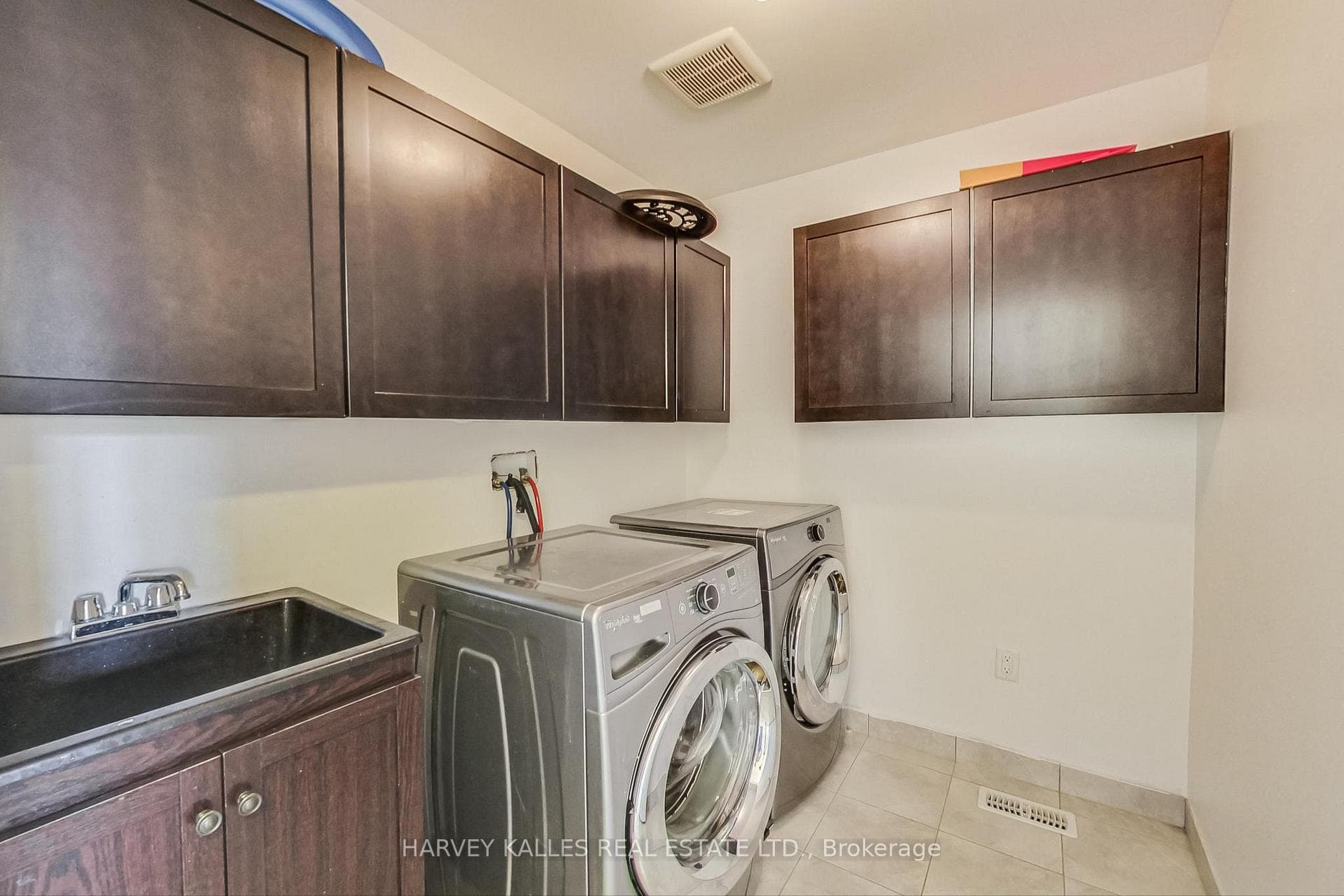 439 Grey Landing Drive photo 38