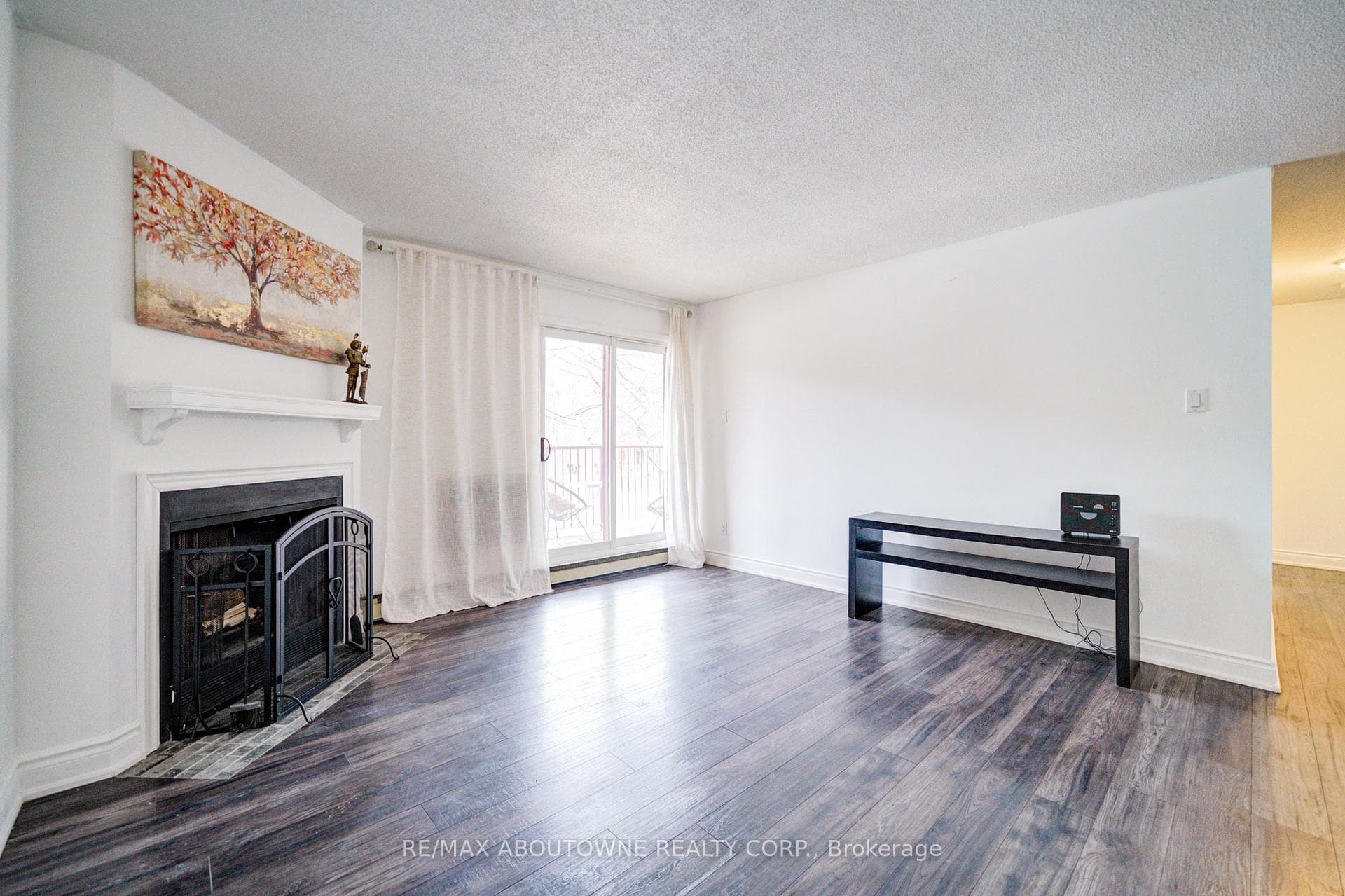 1514 Pilgrims Way Unit 521 photo 7