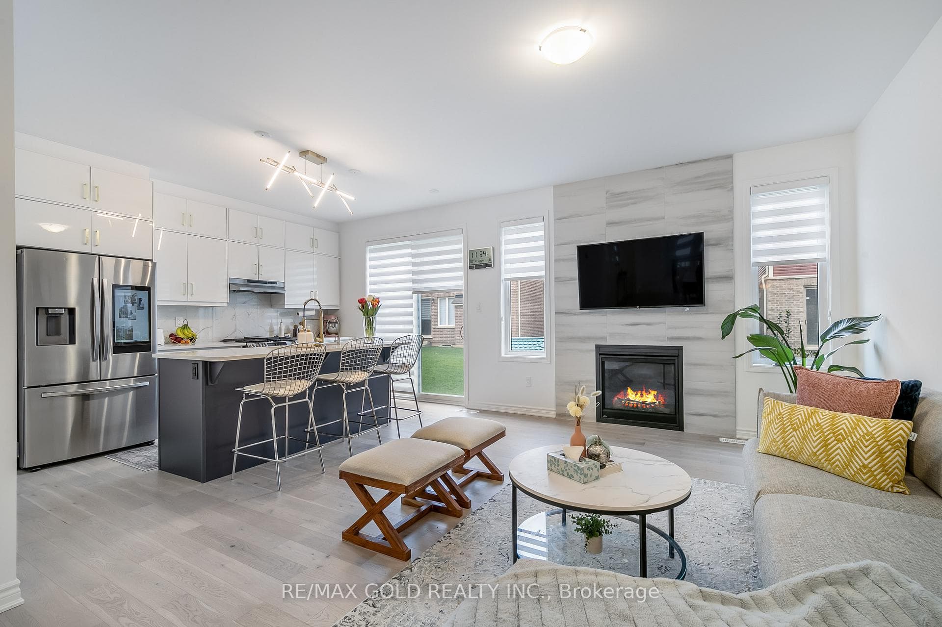193 rosenberg Way photo 10