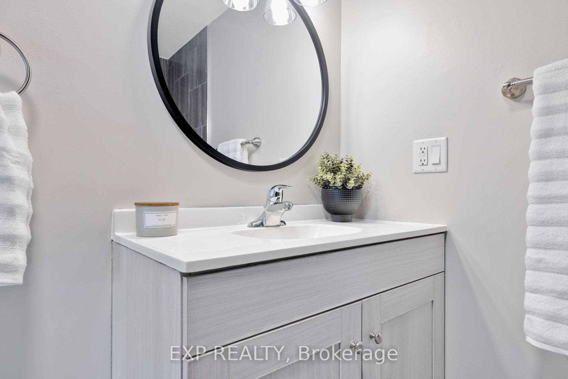 6470 BILBERRY Drive Unit 104 photo 24