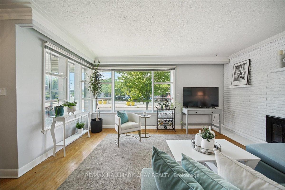 93 Clonmore Drive photo 9