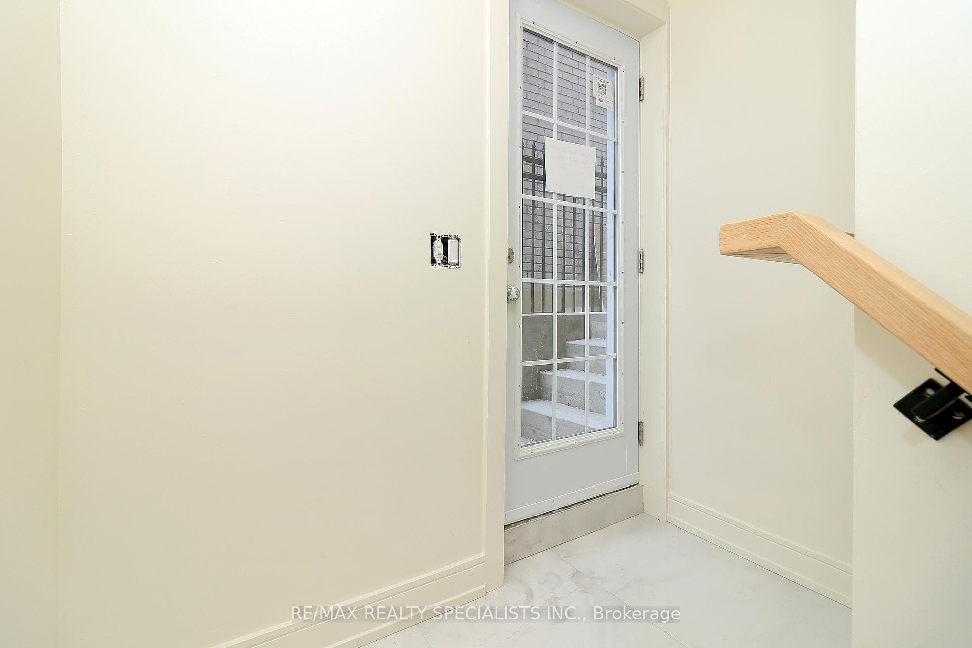 5815 Rainspring Drive photo 24