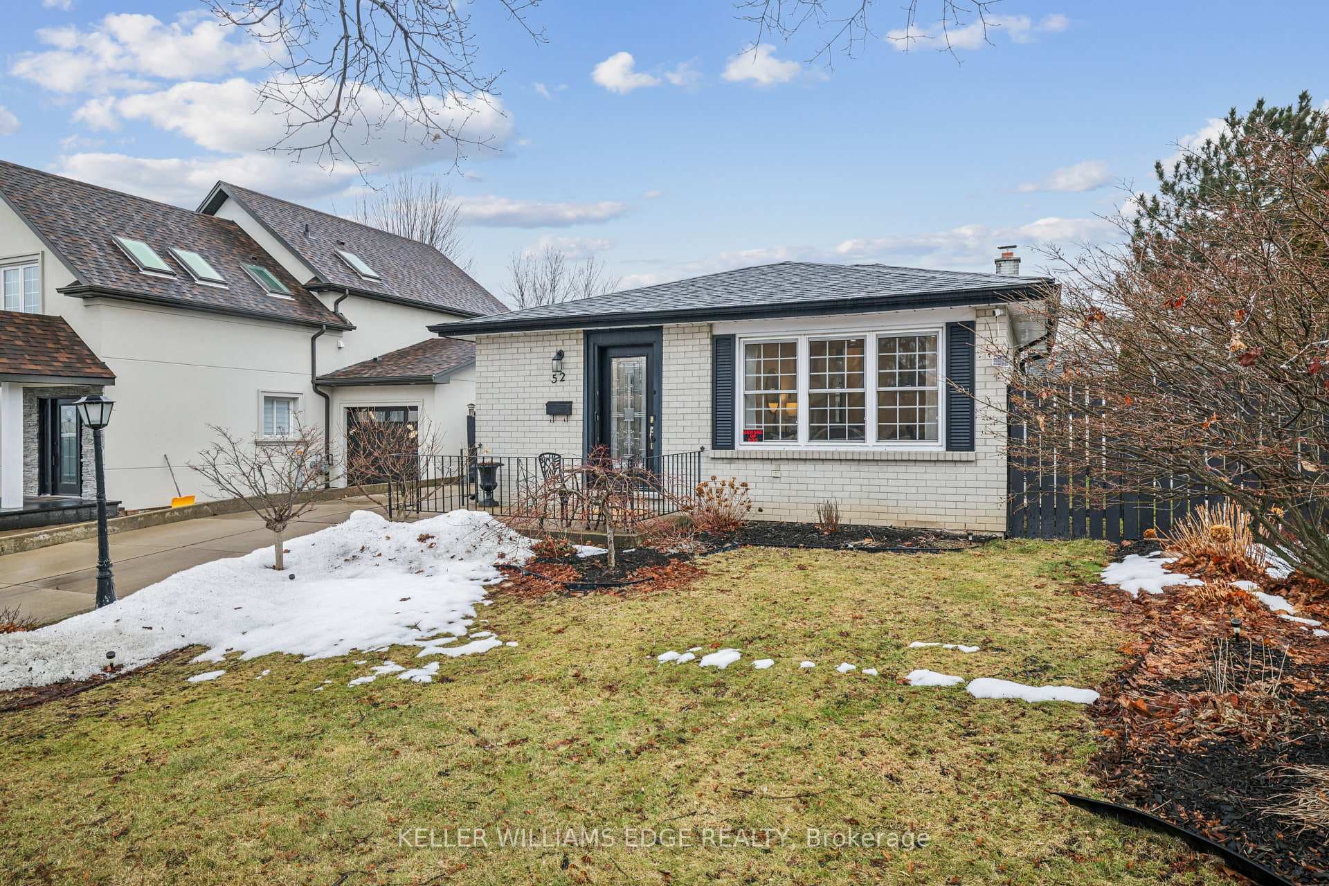 52 Belleau Street photo 1