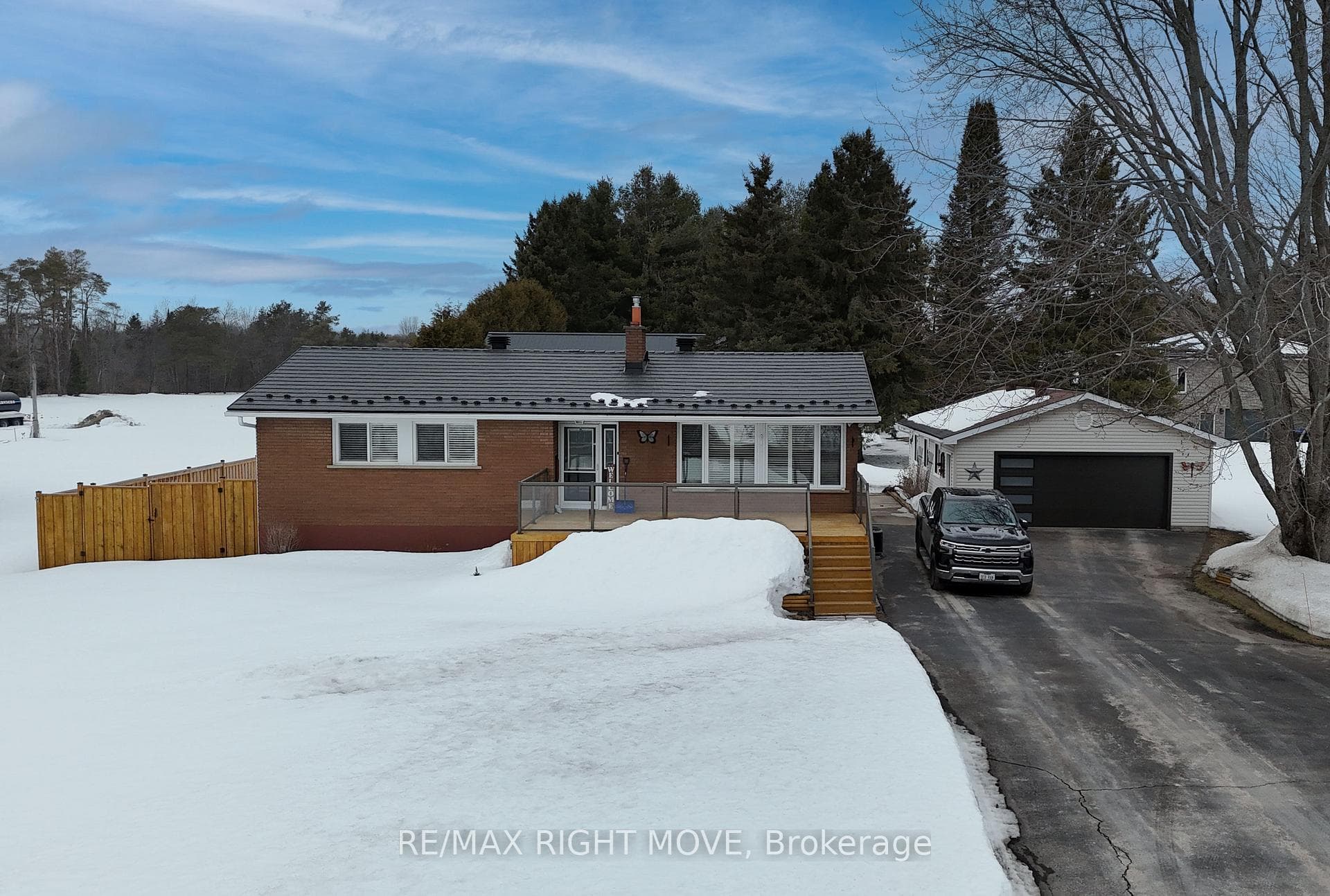 116 Mill Street photo 2