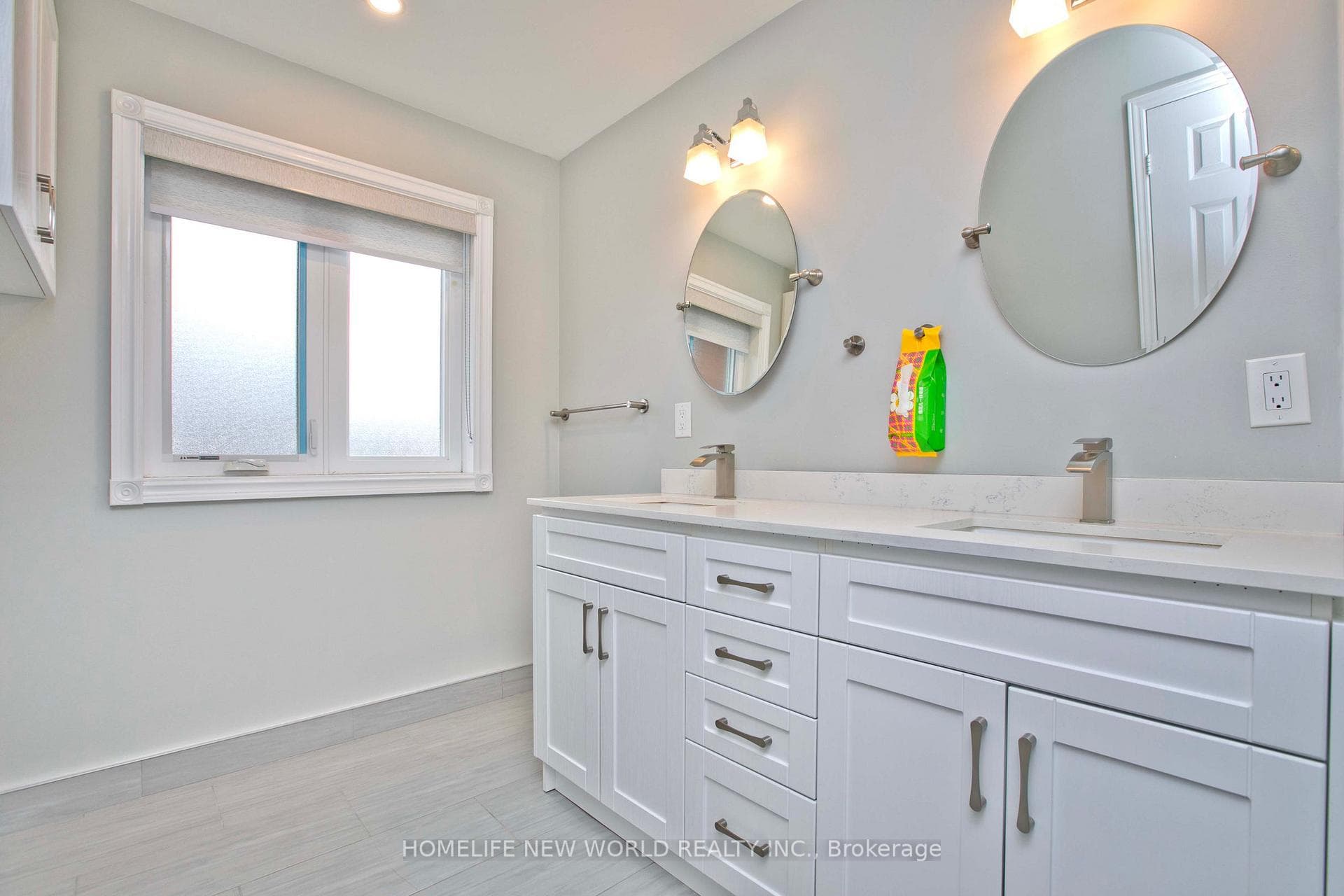 293 Mingay Avenue photo 17