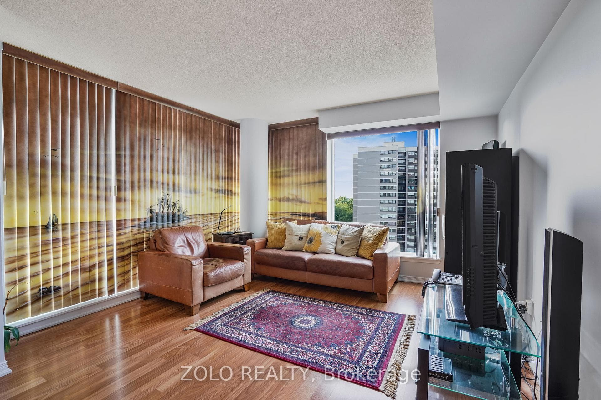 18 Valley Woods Road Unit 809 photo 9