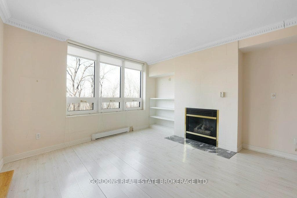 3099 Carling Avenue Unit 103 photo 21
