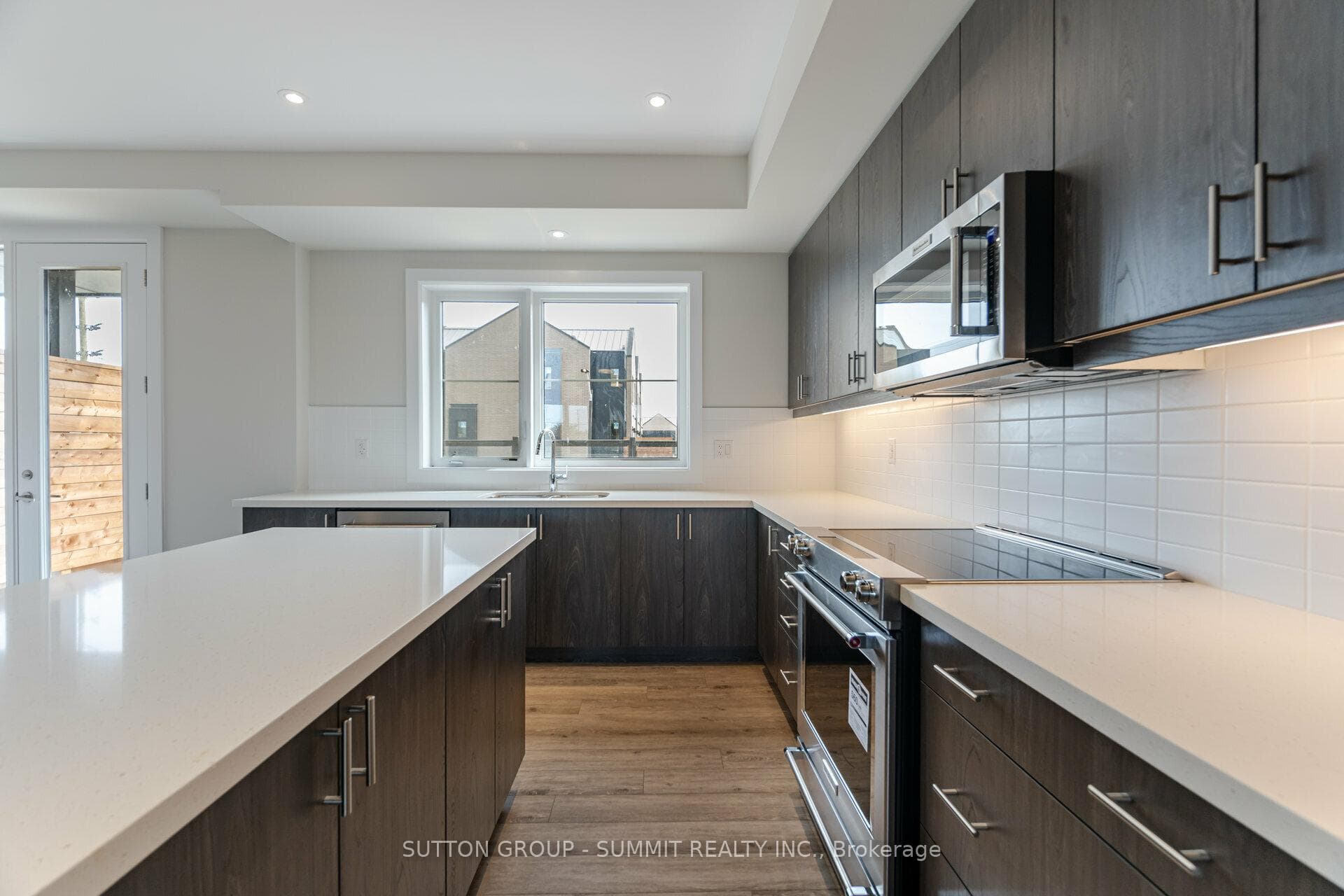 2273 TURNBERRY Road Unit 15 photo 11