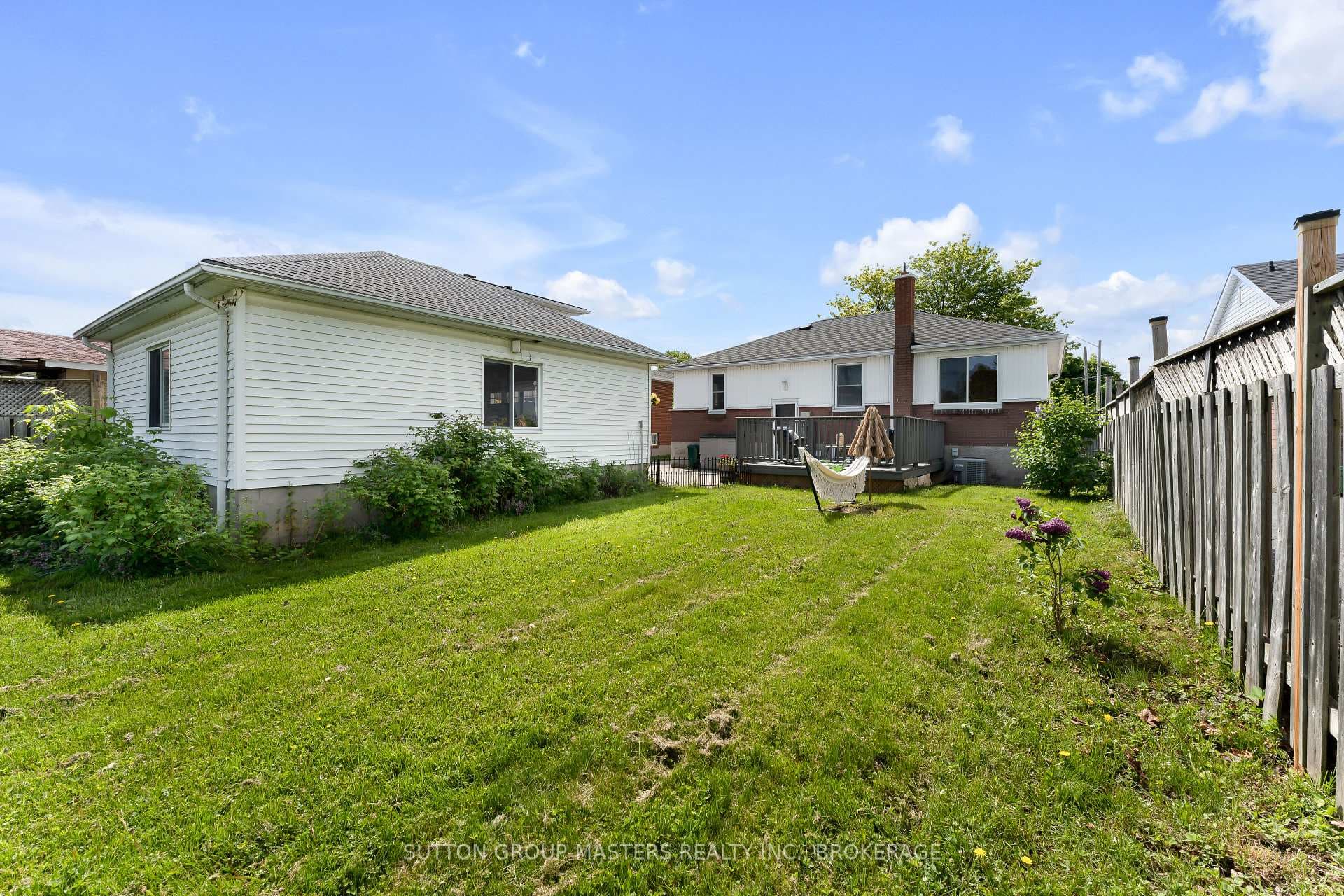 47 Oak Street photo 35
