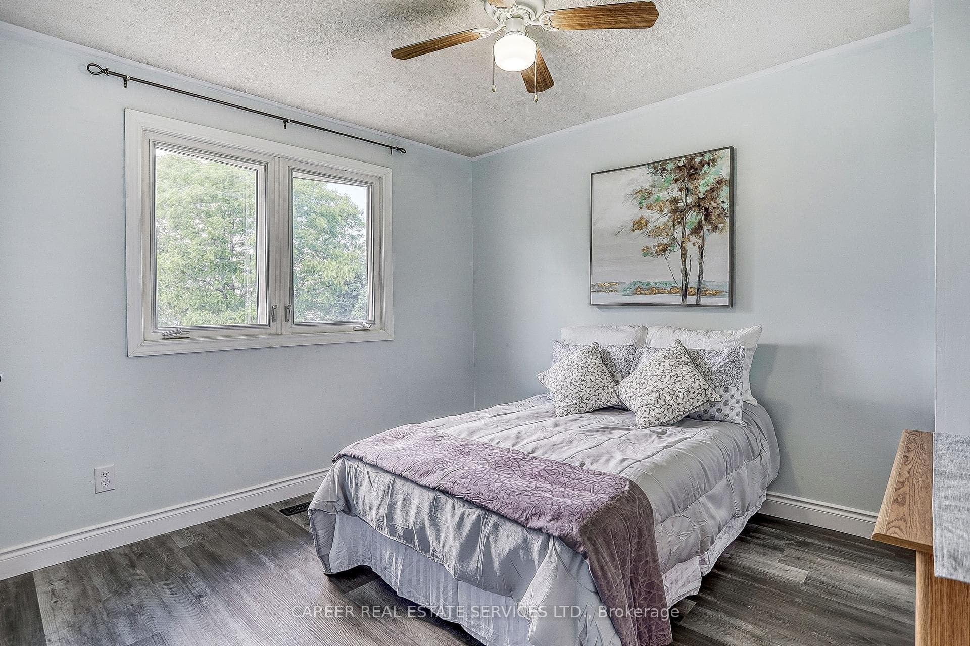 2nd BR with WI closet