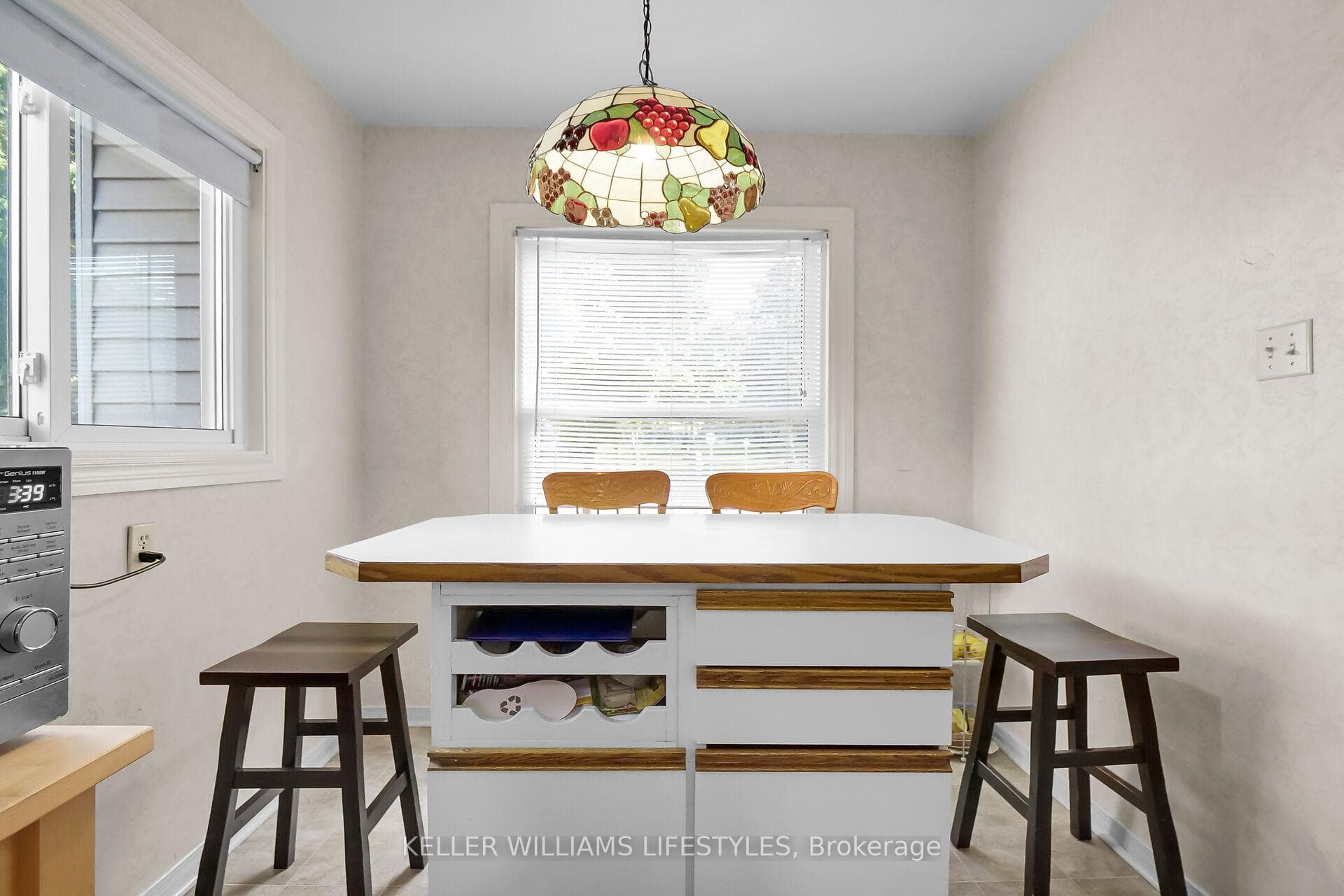 1845 Aldersbrook Road Unit 1 photo 11