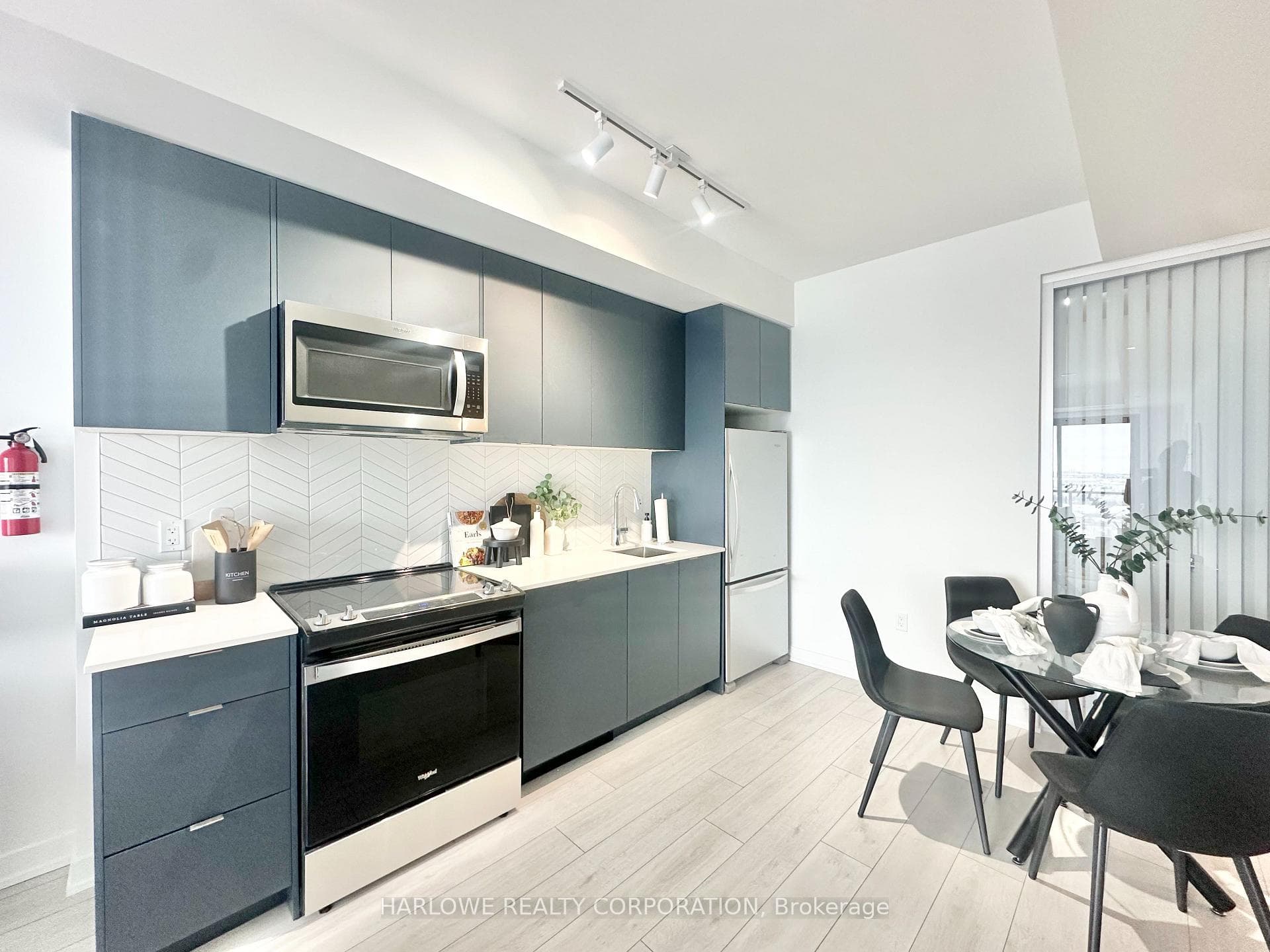 1606 Charles Street Unit 1203 A photo 2