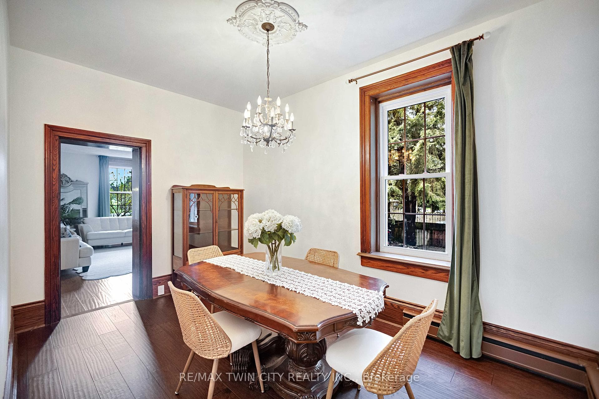 651 West Street photo 14