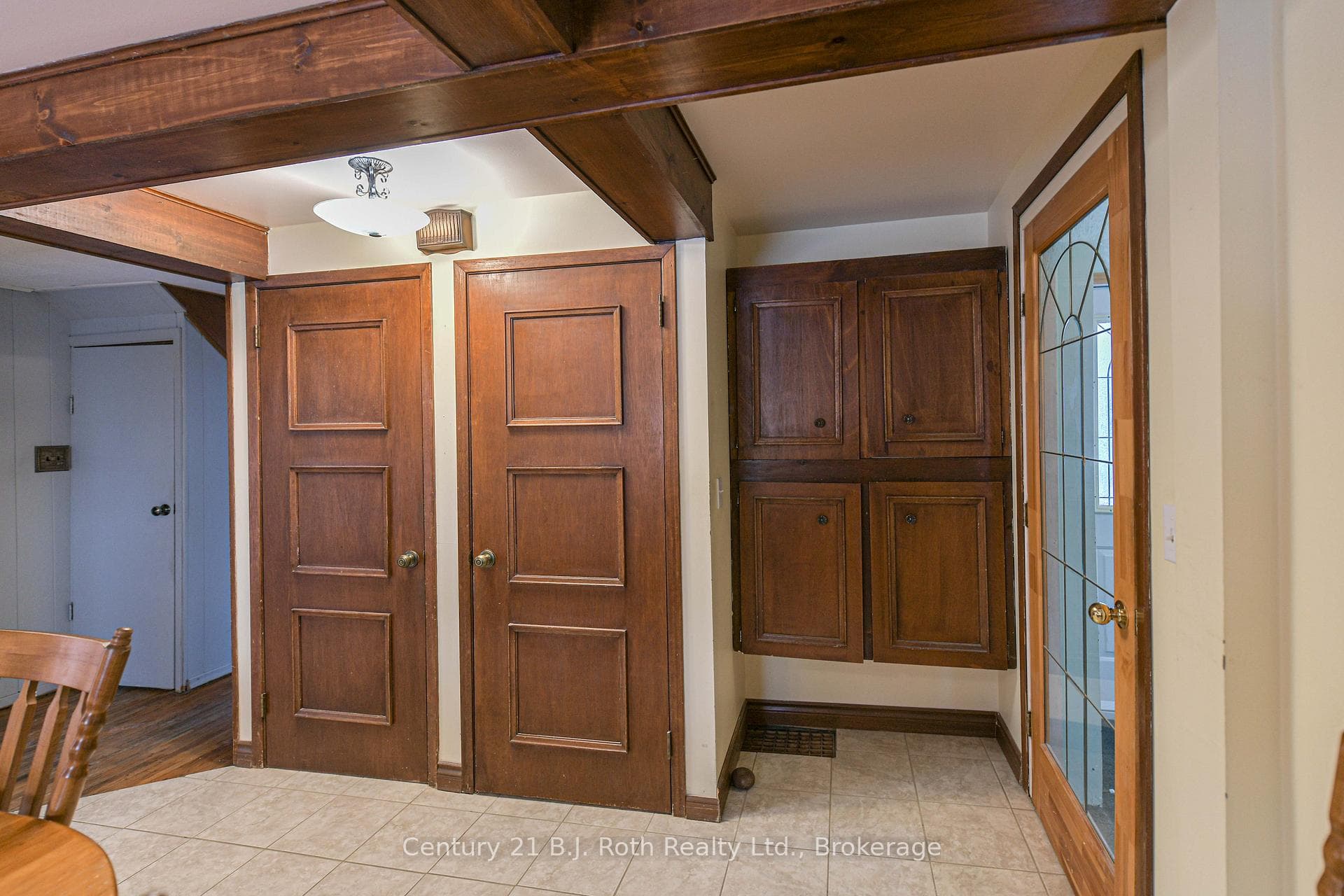 337 Colborne Street photo 21