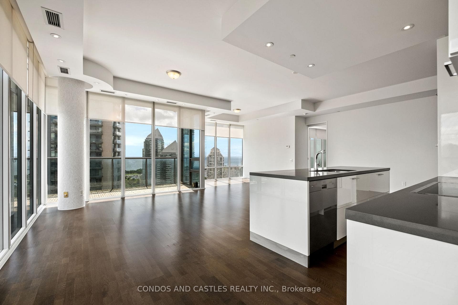 88 Park Lawn Road Unit 2907 photo 32