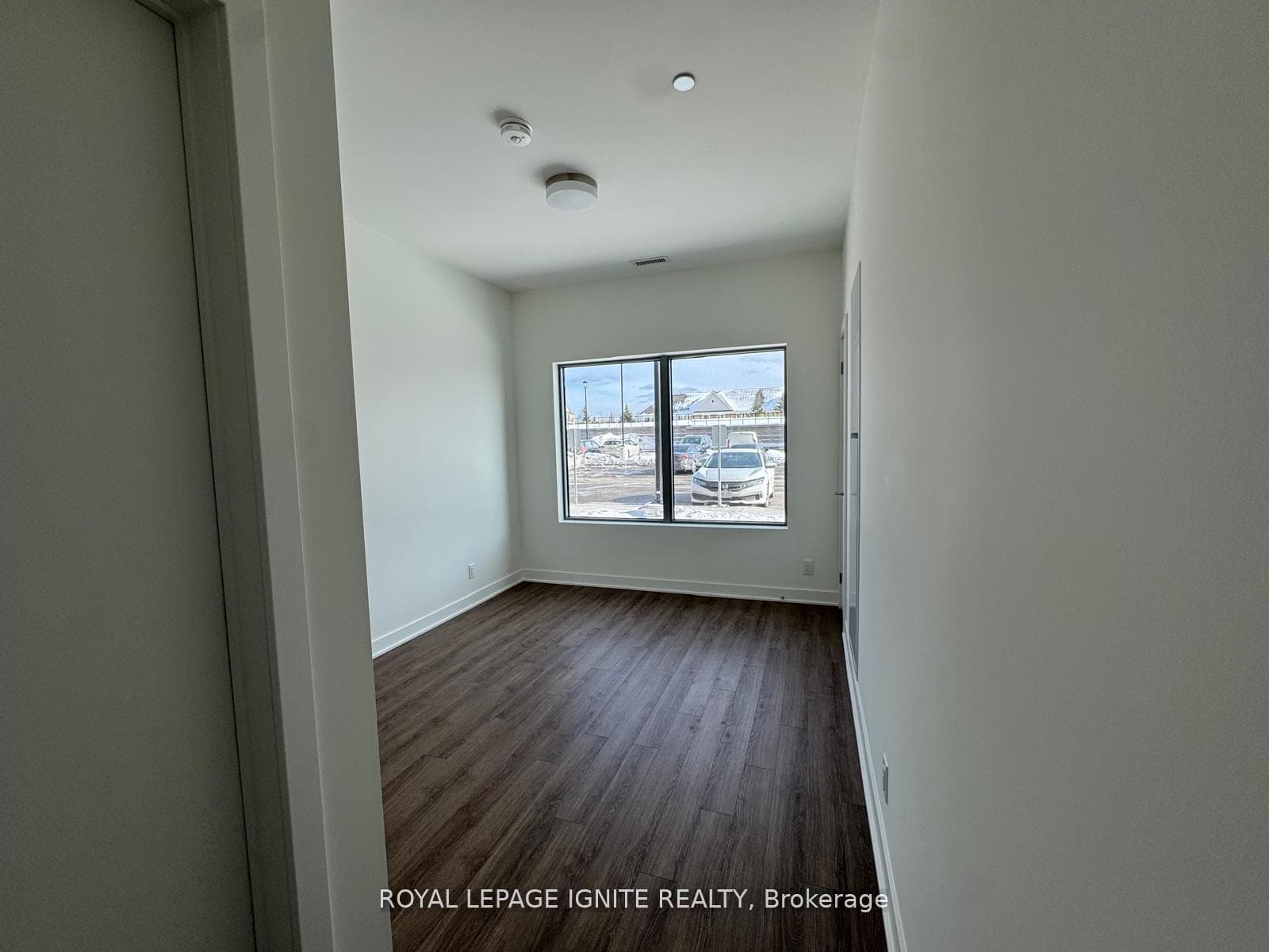 51 Clarington Boulevard Unit 101 photo 18