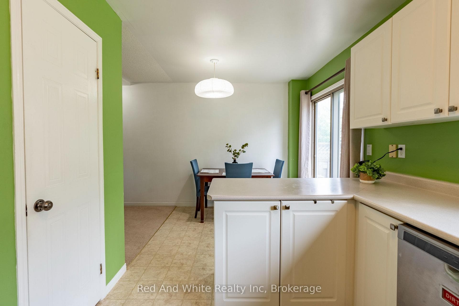 230 Blackhorne Drive Unit 24 photo 8