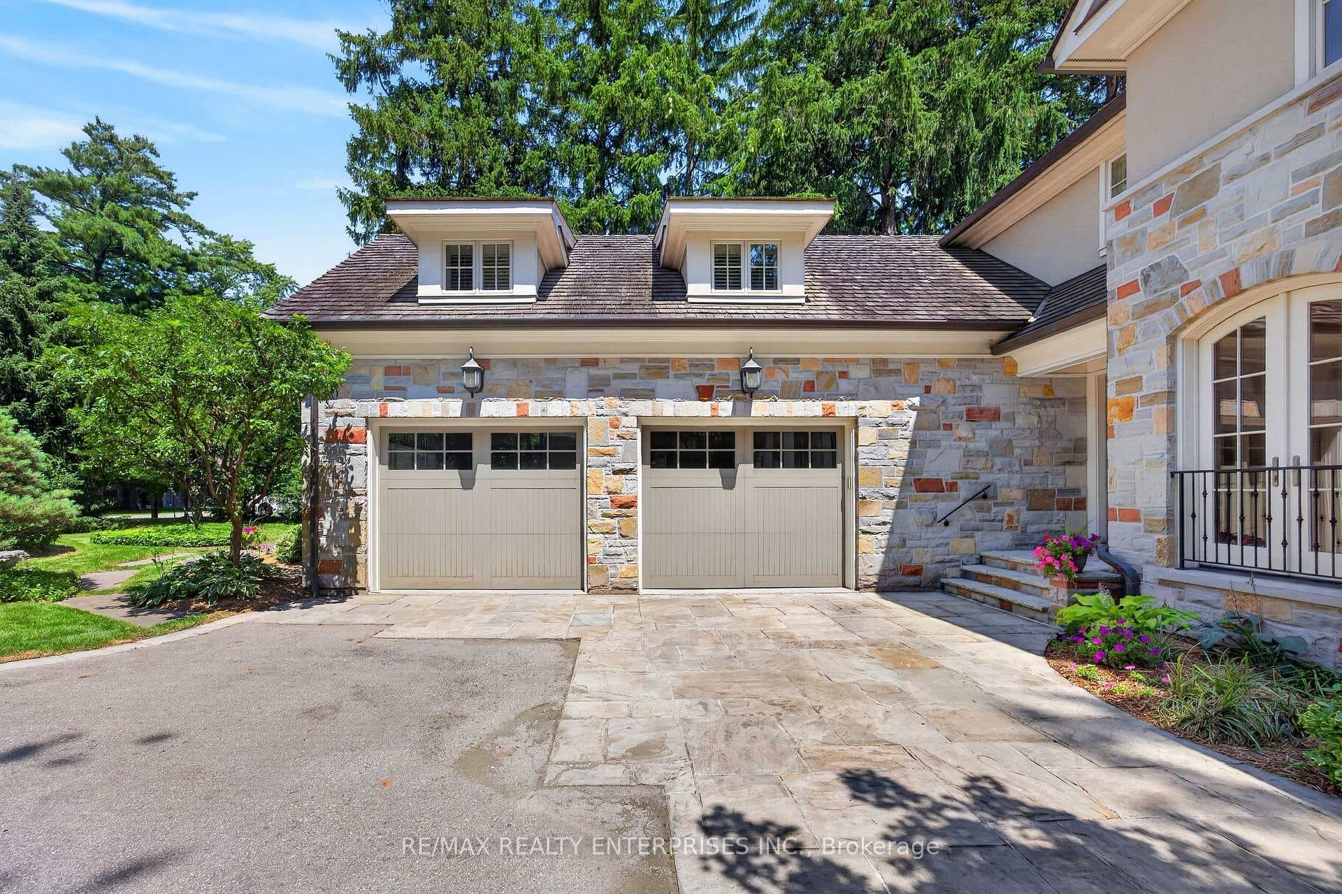 1396 Crescent Road photo 3