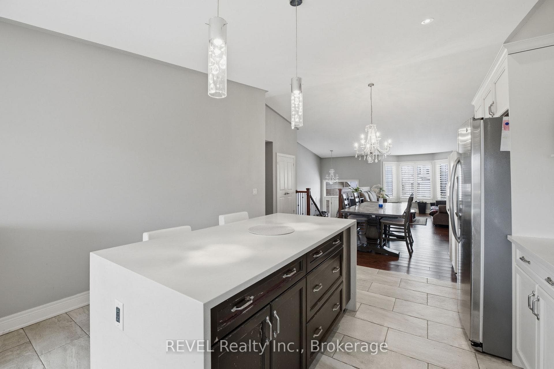 8846 Angie Drive photo 10