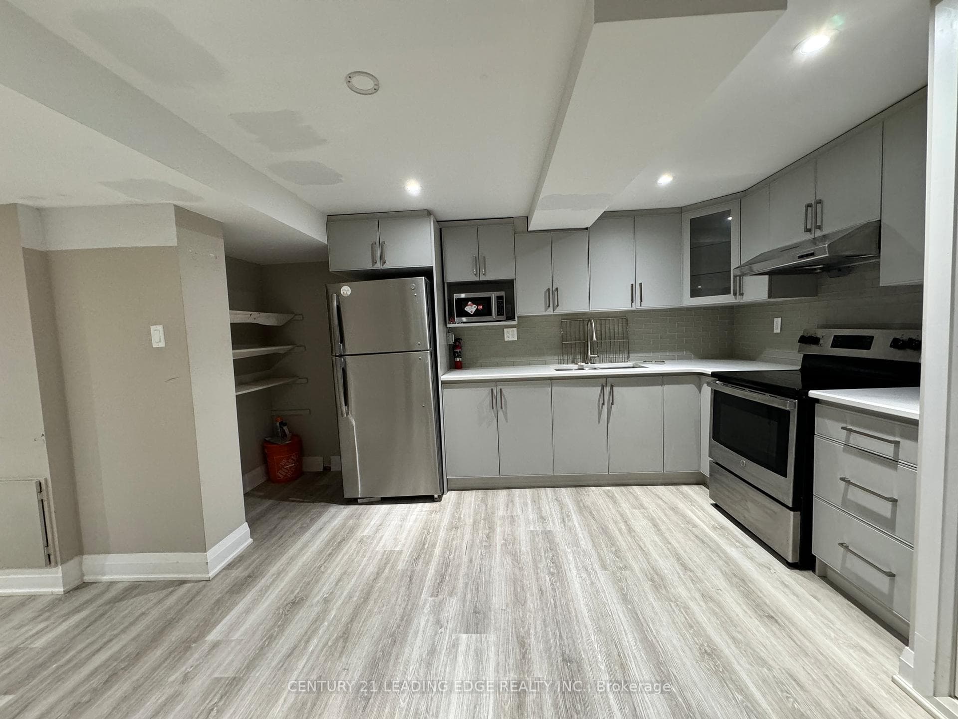6103 Camgreen Circle Unit Bsmt photo 7