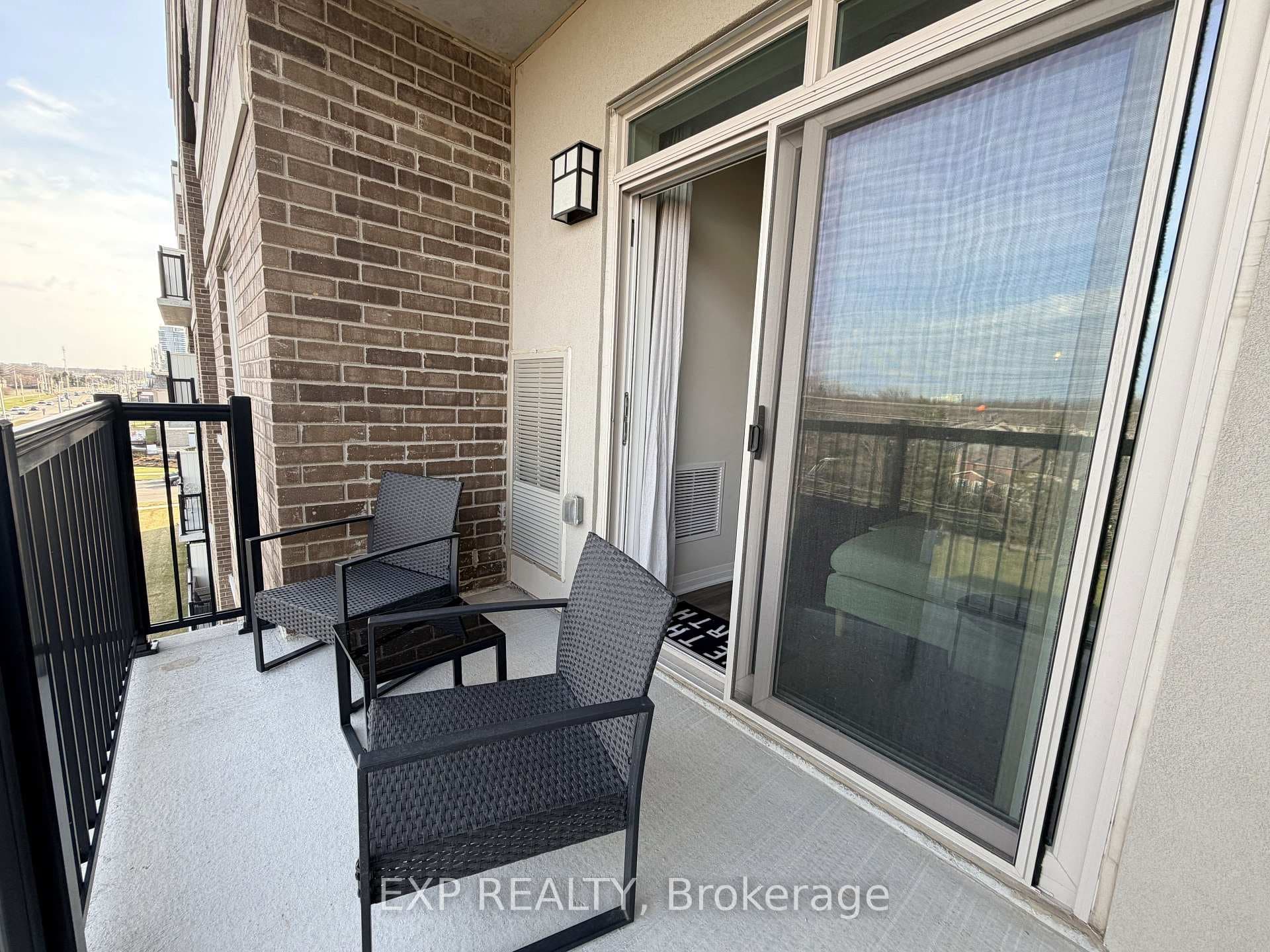 610 Farmstead Drive Unit 513 photo 17