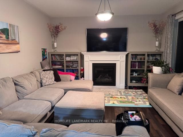 61 Barlow Place photo 17