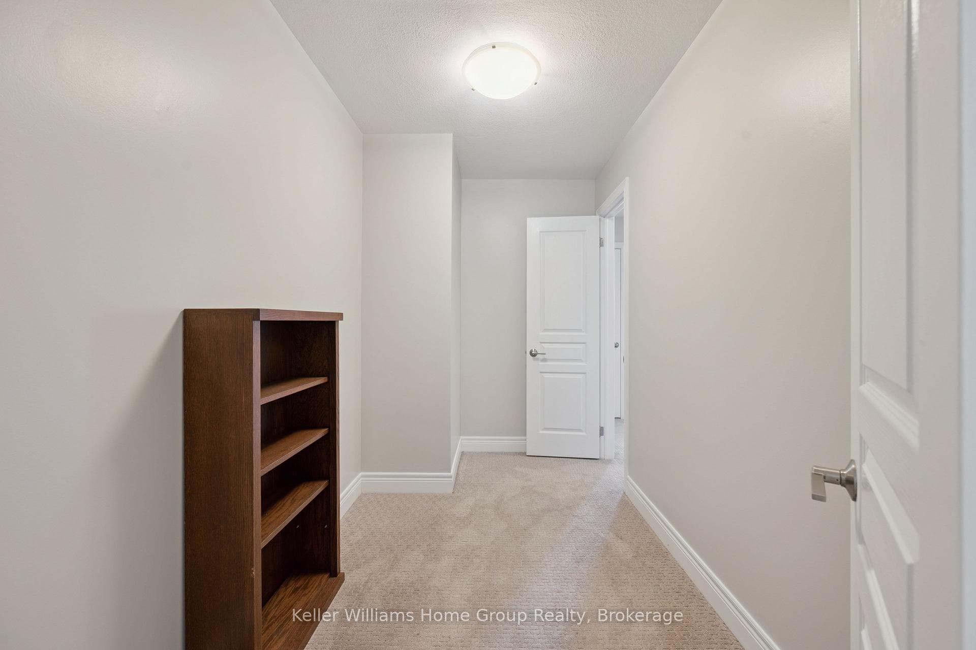 254 Gosling Gardens Avenue Unit 11 photo 24