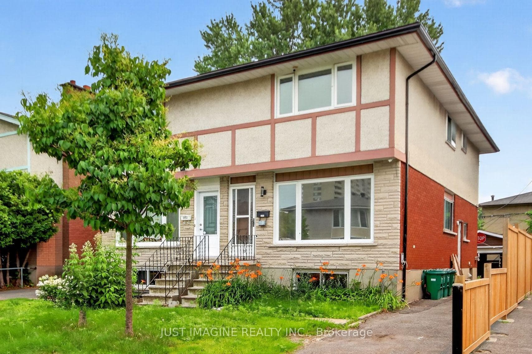 2654 Conn Street photo 1