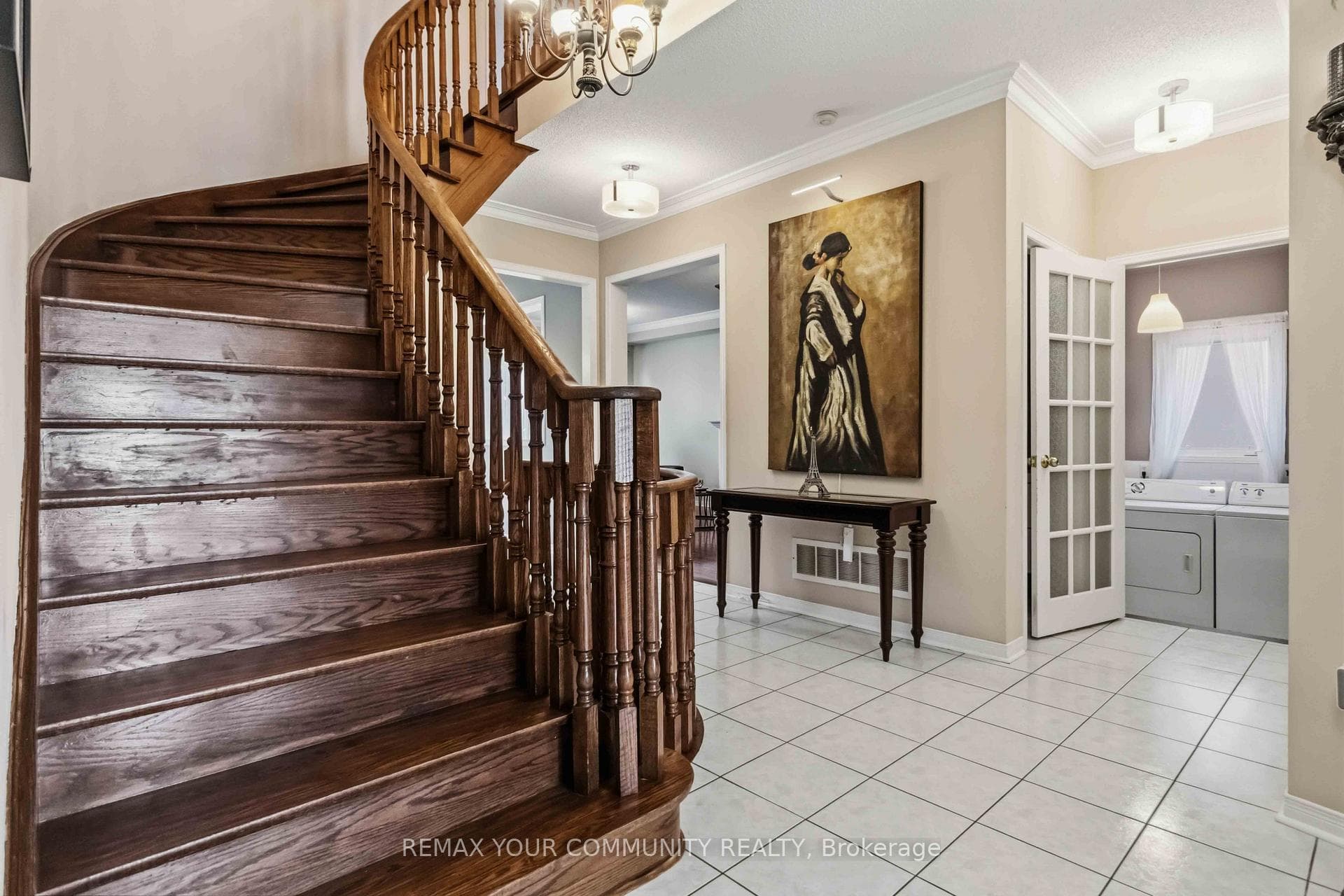153 Bristol Road photo 6