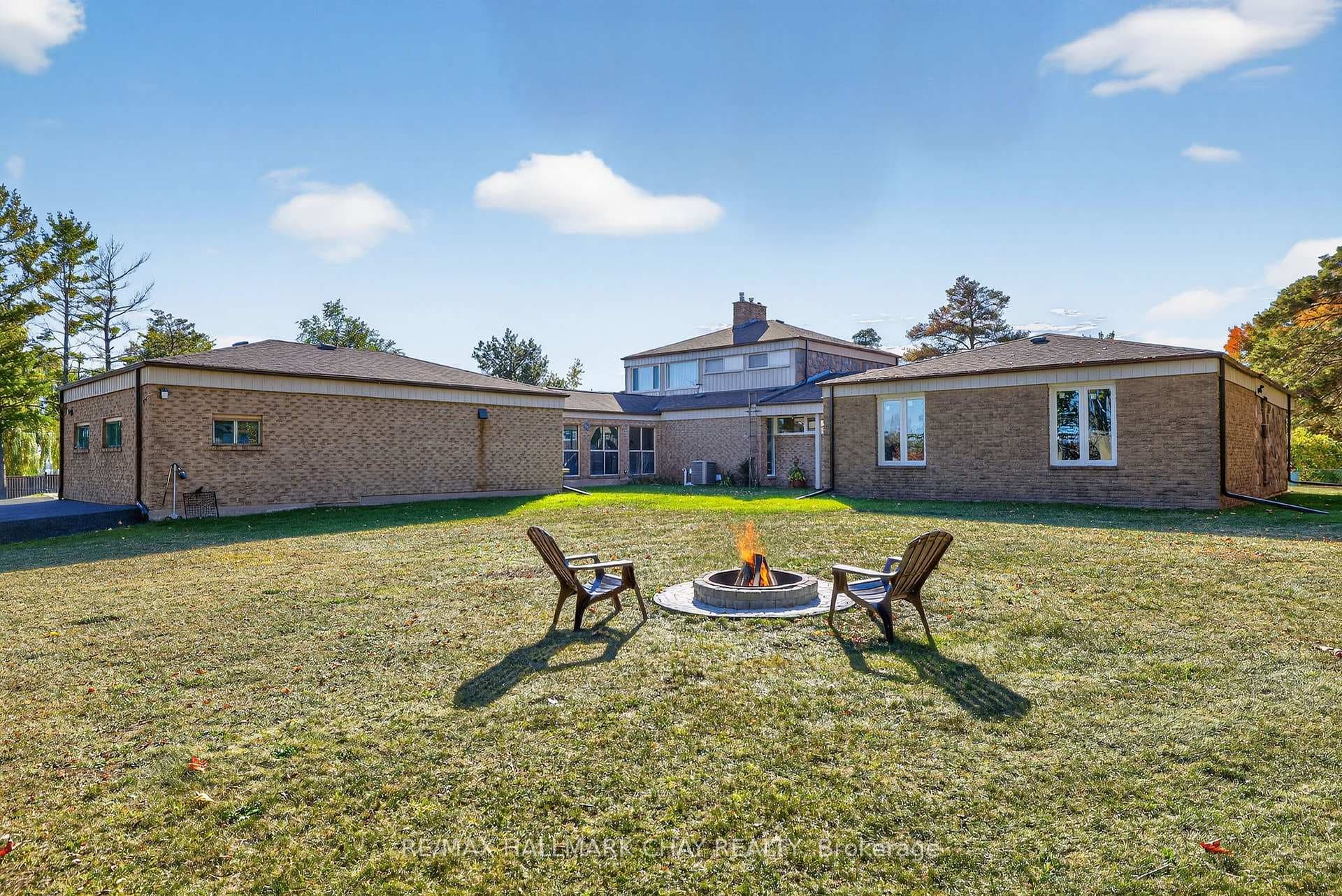 39 Highfield Crescent photo 47
