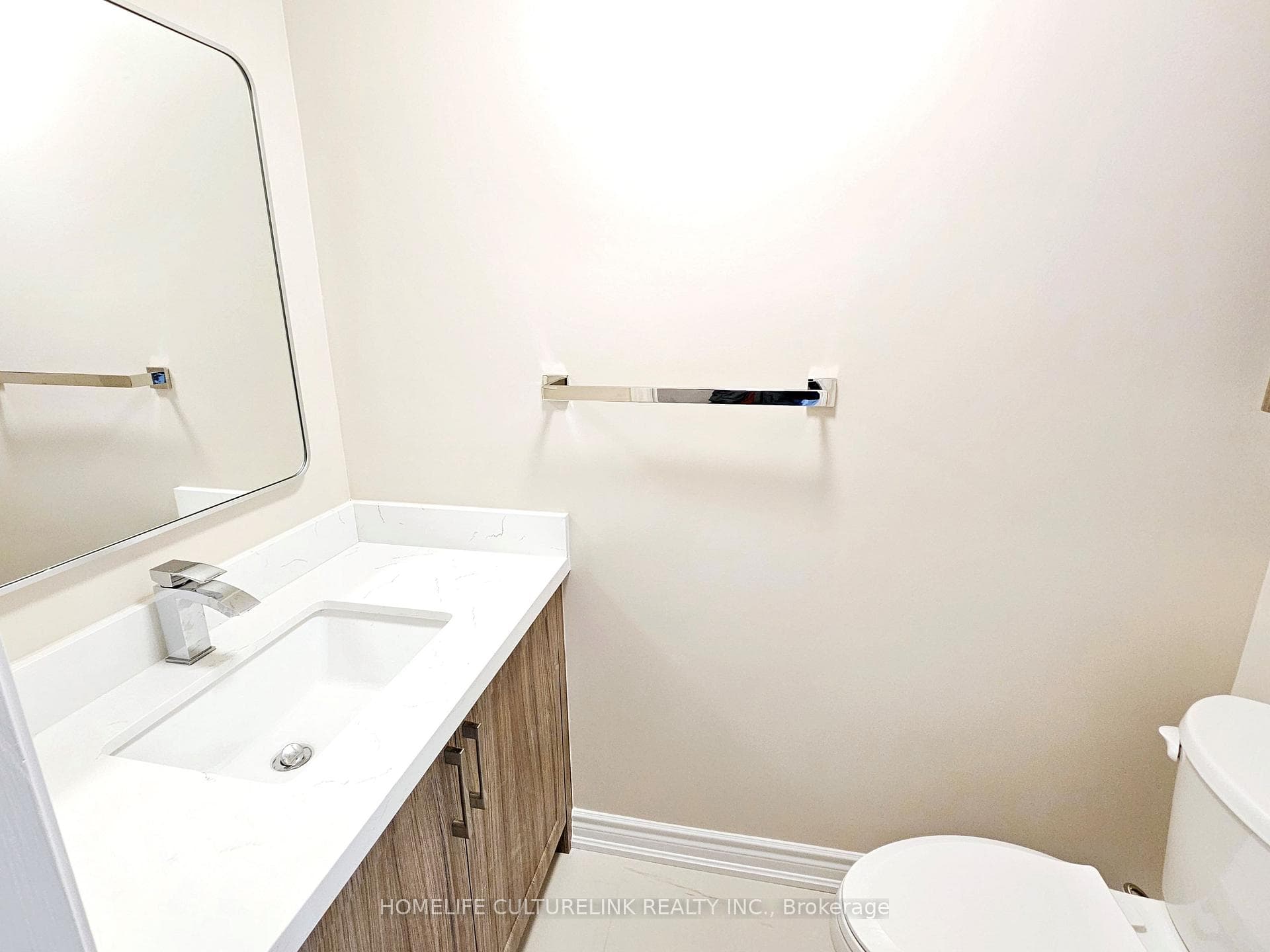 16 Carlingwood Court photo 12