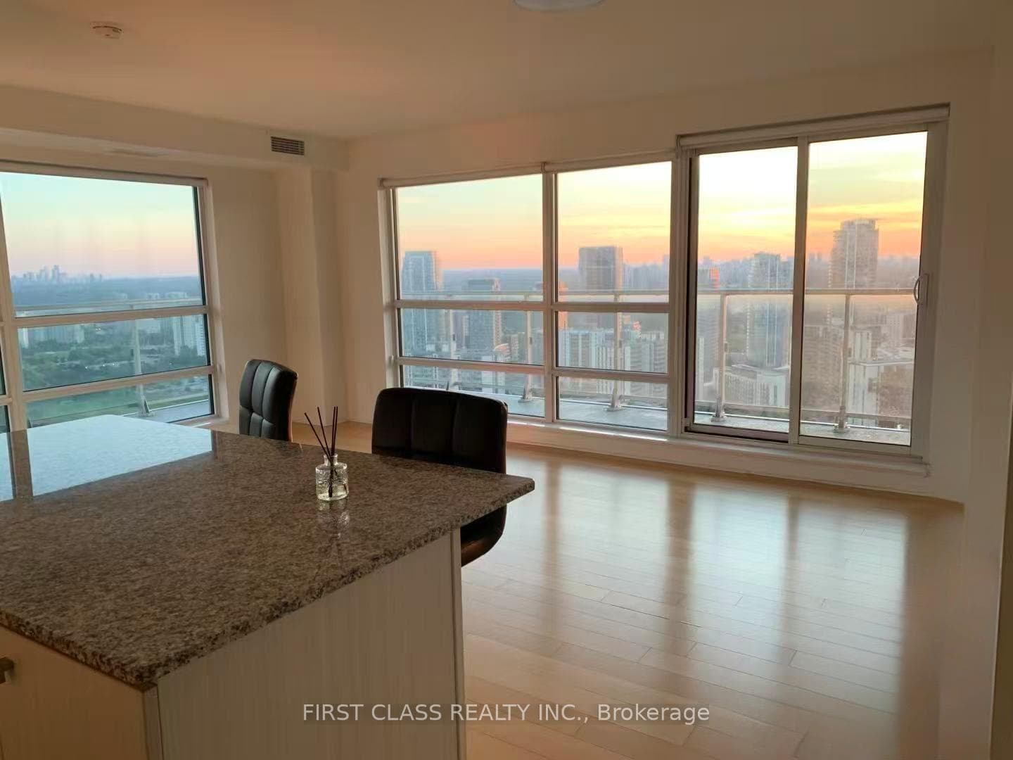 2015 Sheppard Avenue Unit 3403 photo 6