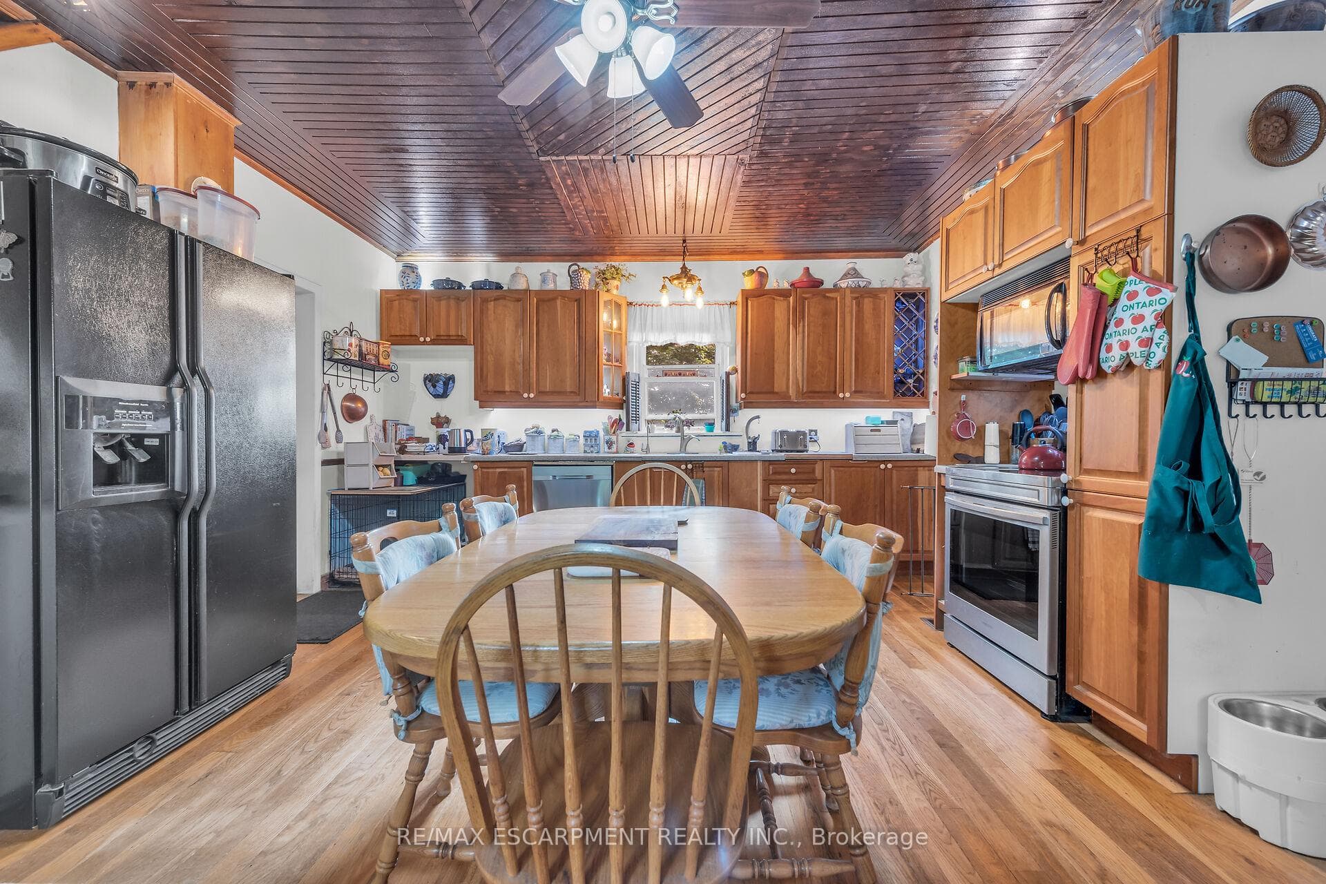 4243 Springcreek Road photo 10