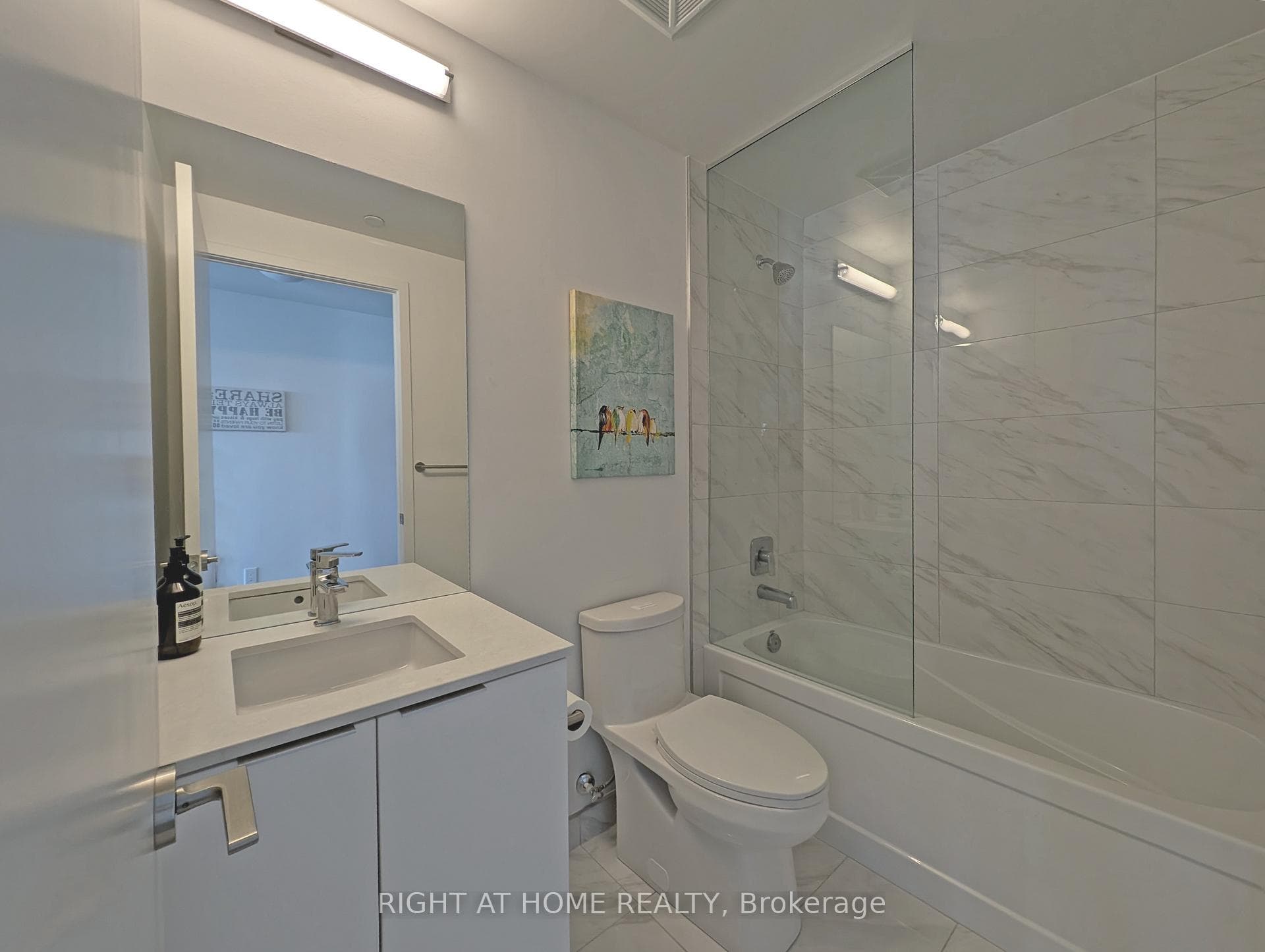 158 Front Street Unit 2219 photo 12