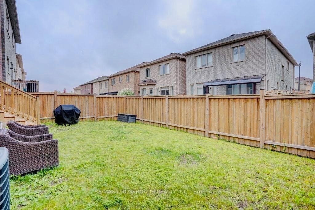 8 Hammerhead Road photo 37