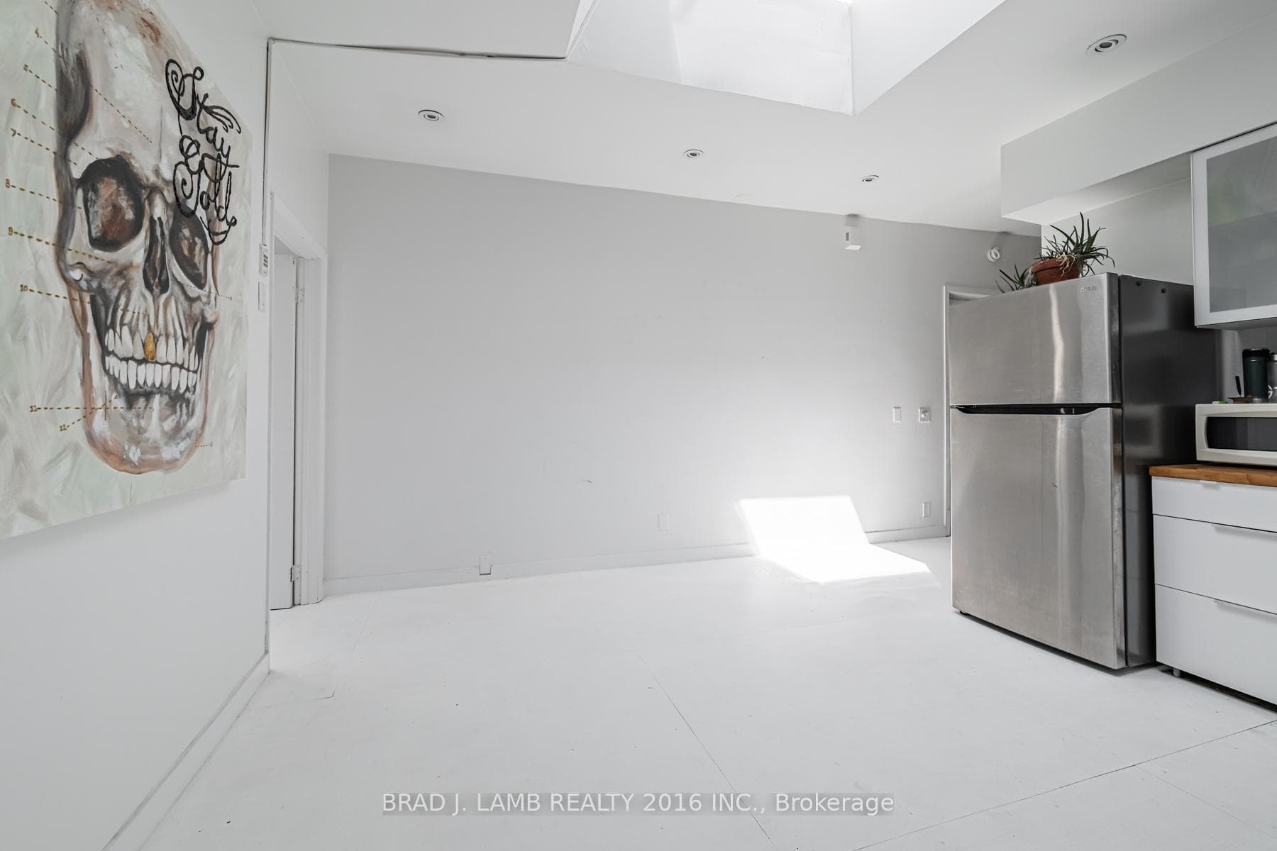 1457 Dundas Street Unit 1 photo 15