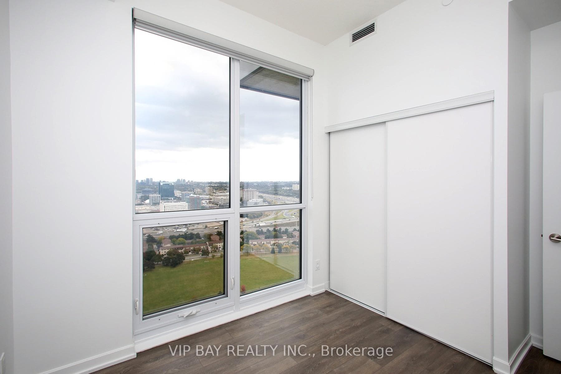 32 Forest Manor Road Unit 3008 photo 15