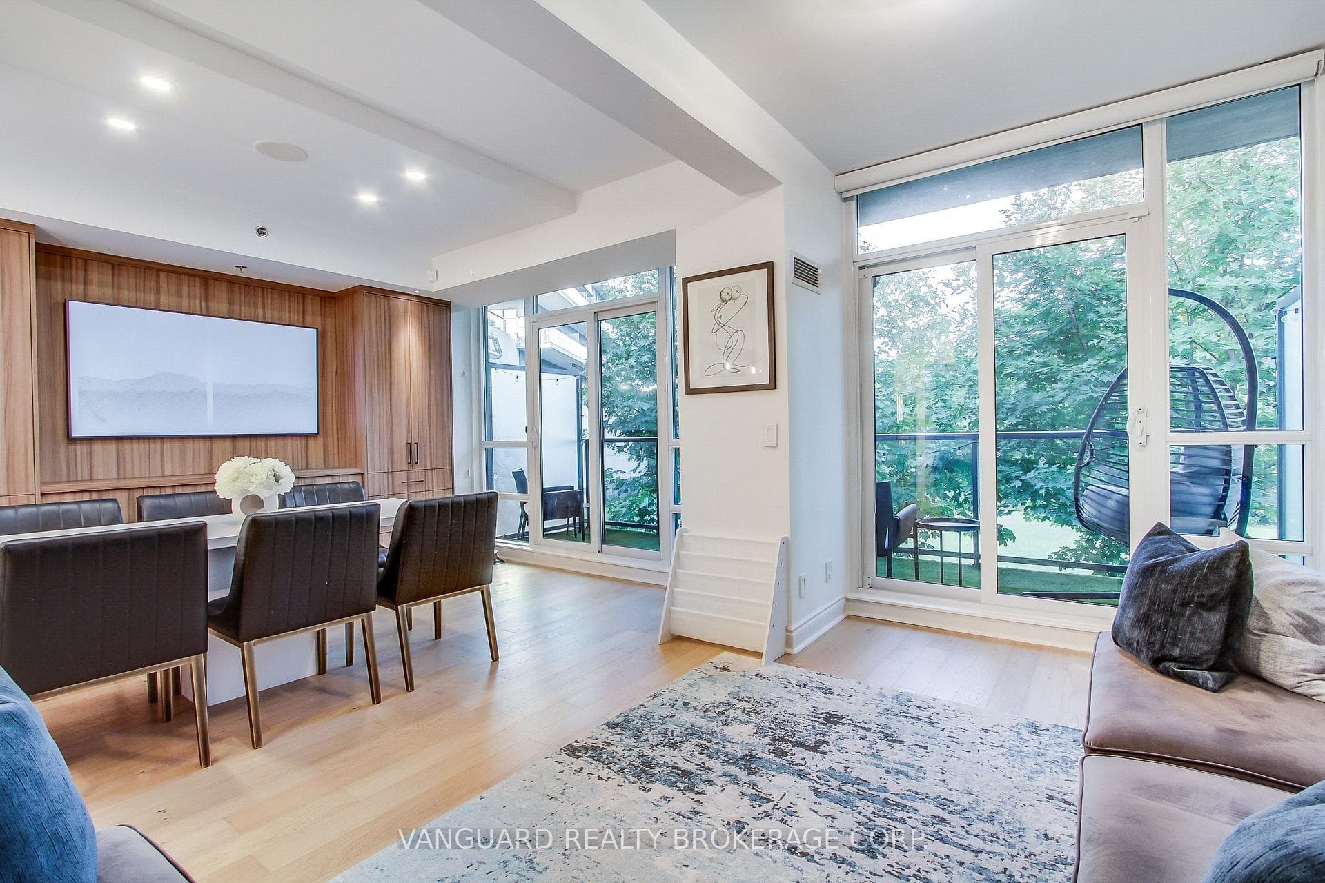 2230 Lake Shore Boulevard Unit TH3 photo 12