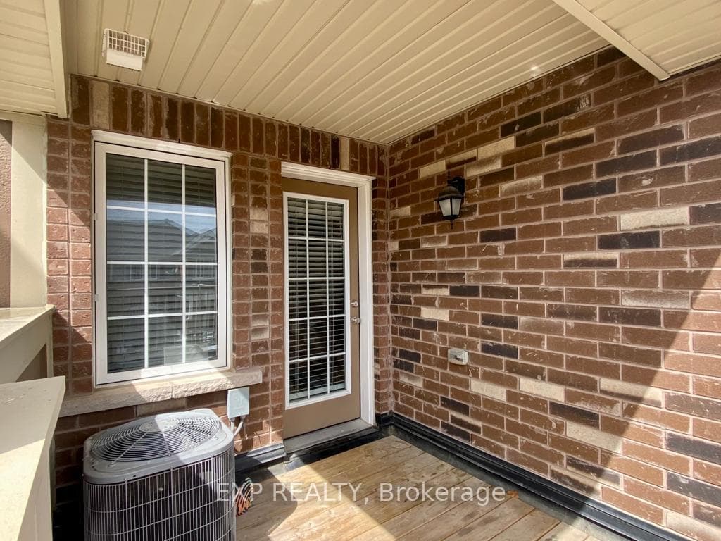 1621 Gainer Crescent photo 10