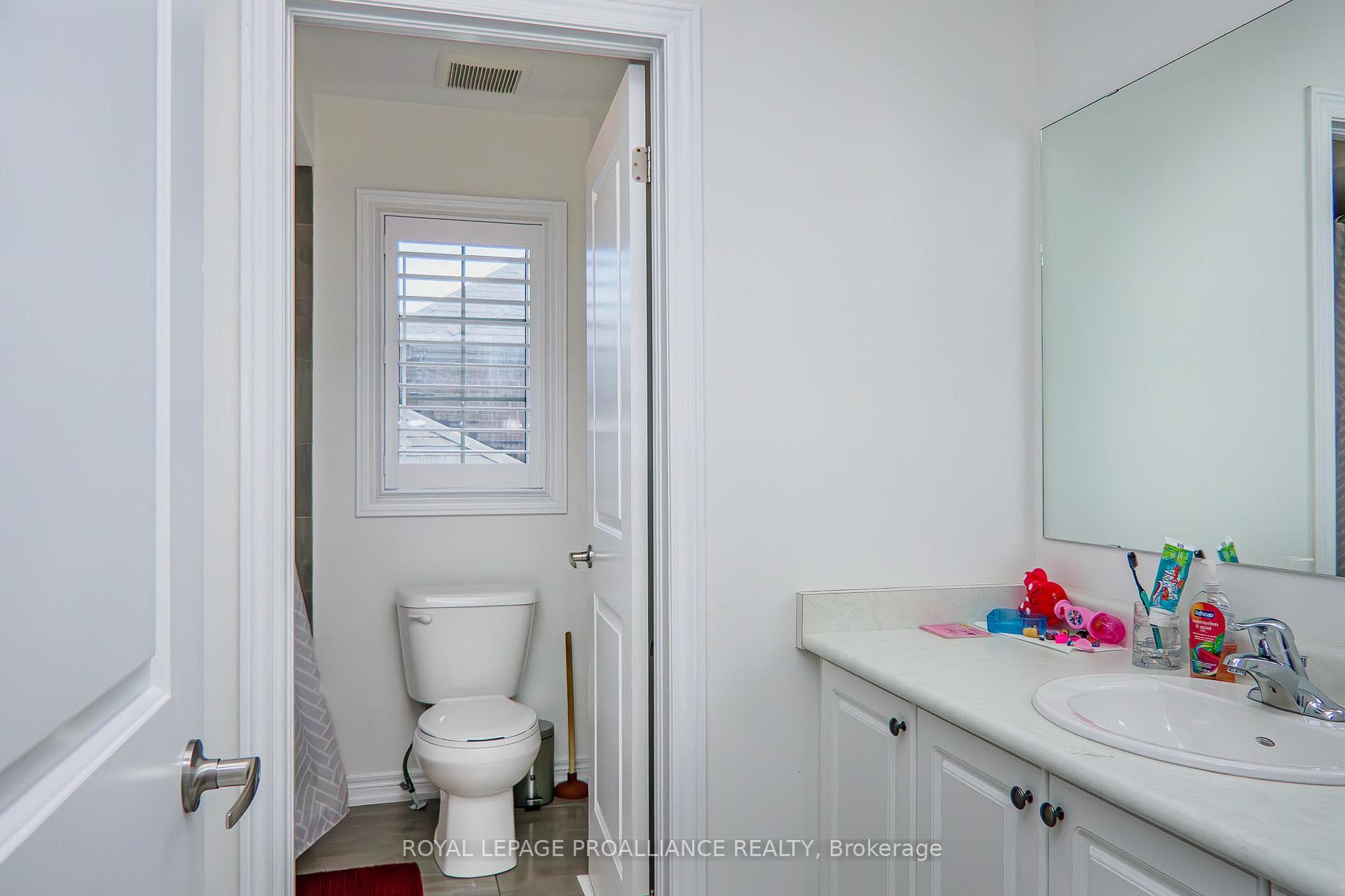 24 Summer Breeze Drive photo 23
