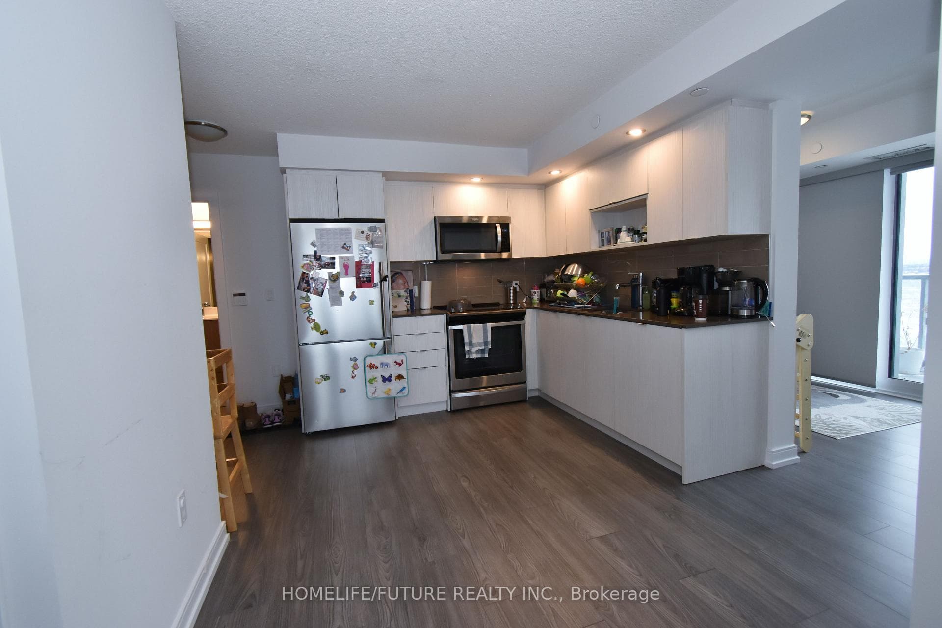 225 Village Green Square Unit 2408 photo 5