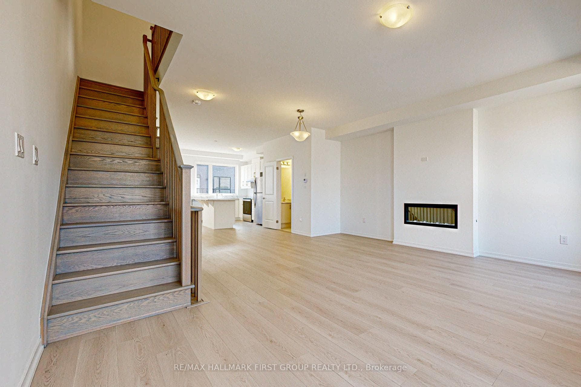 3 Bateson Street photo 15