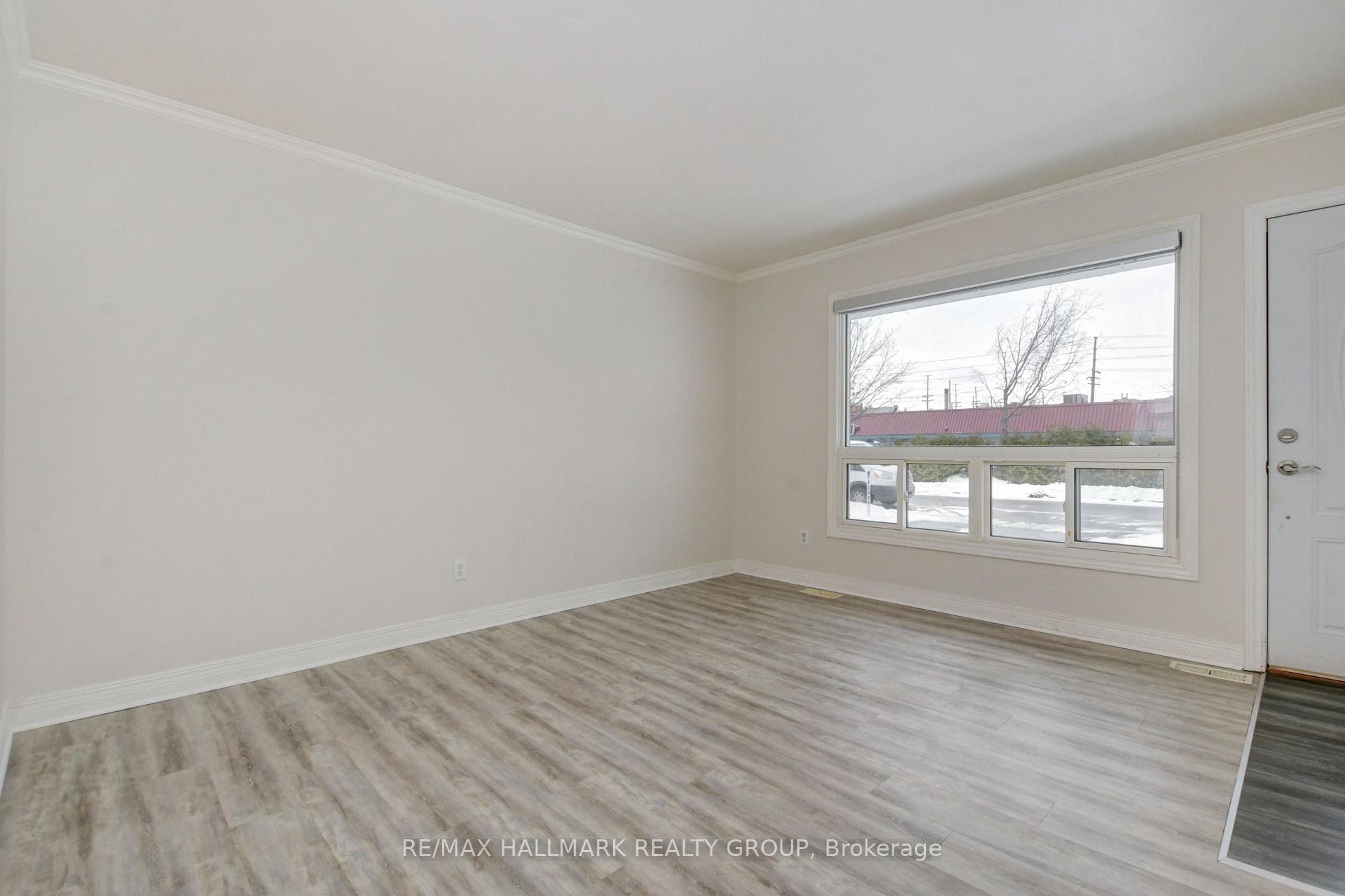 2223 Martha Avenue photo 4