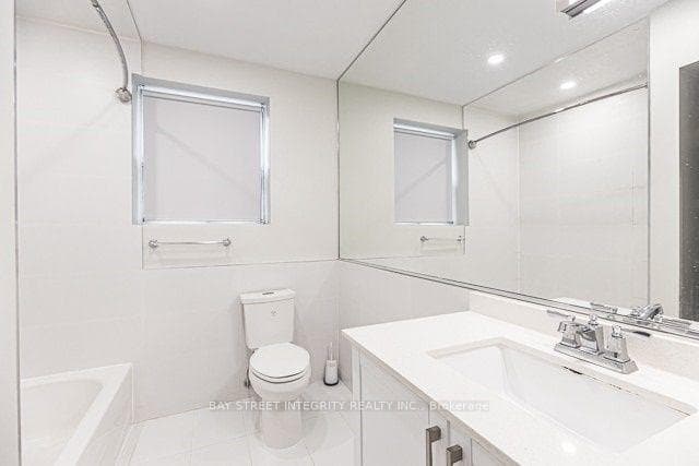 82 Maitland Street Unit 1 photo 14